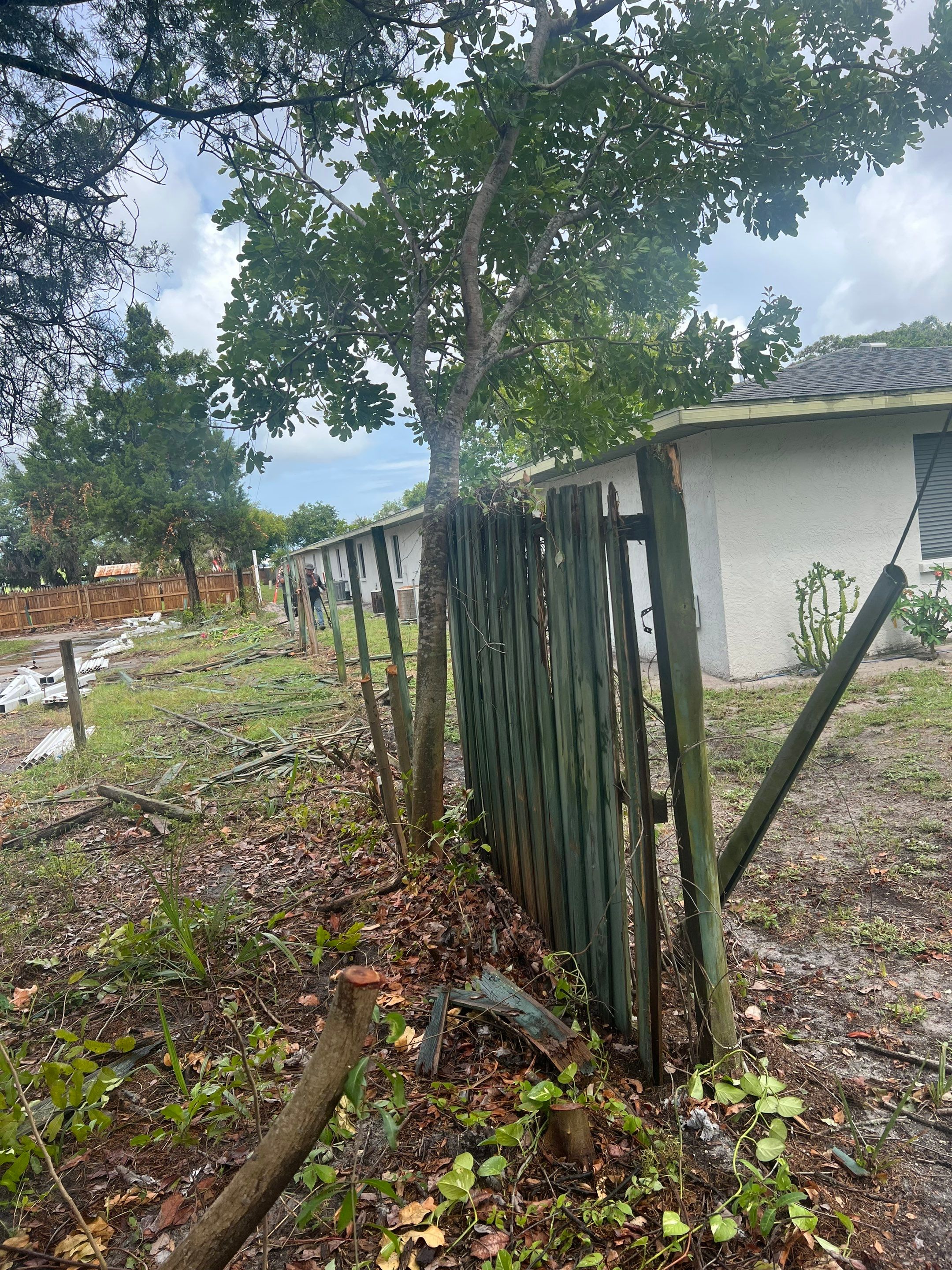 Bradenton, FL 6ft. Tall White Vinyl Privacy Fence  by Asap fence and gates, LLC