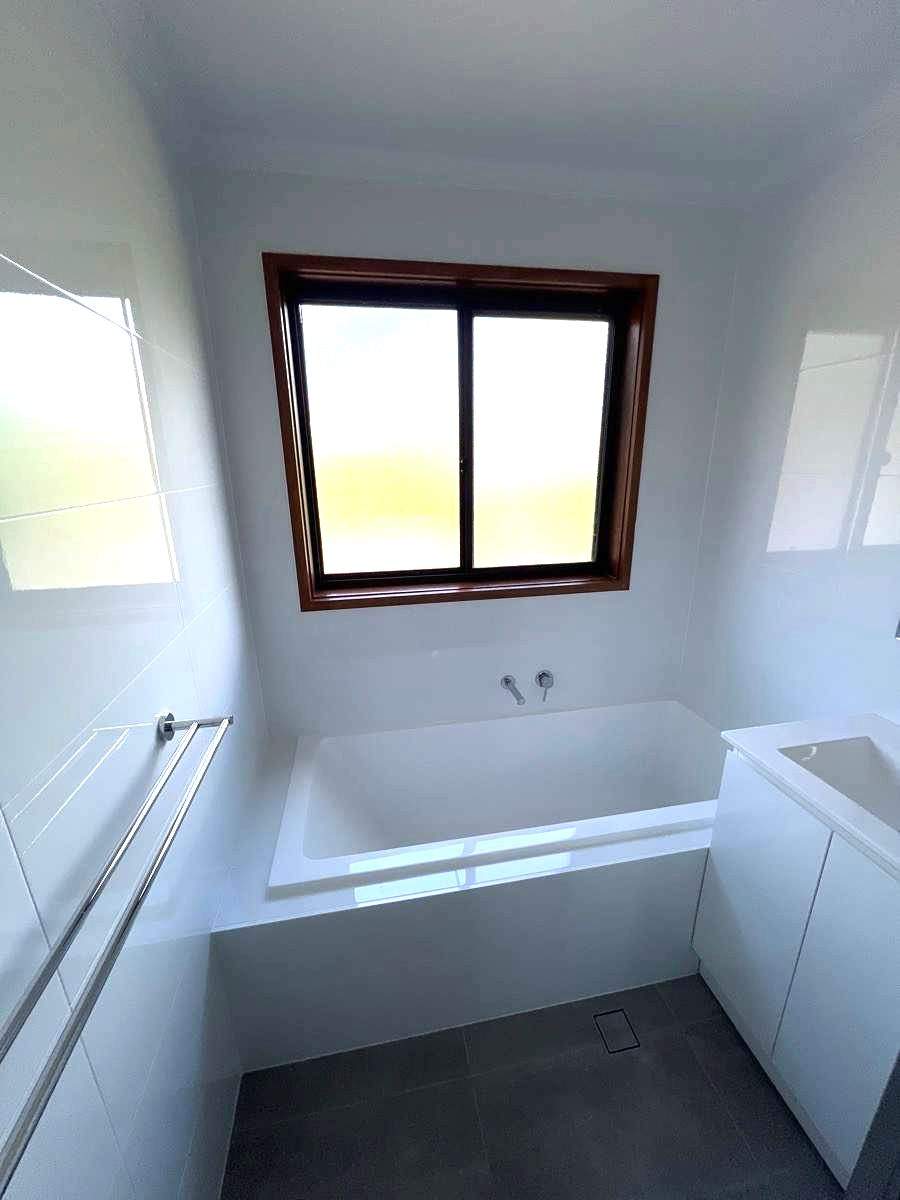 Bathroom Renovations for Rental Properties by Re-seal Bathrooms