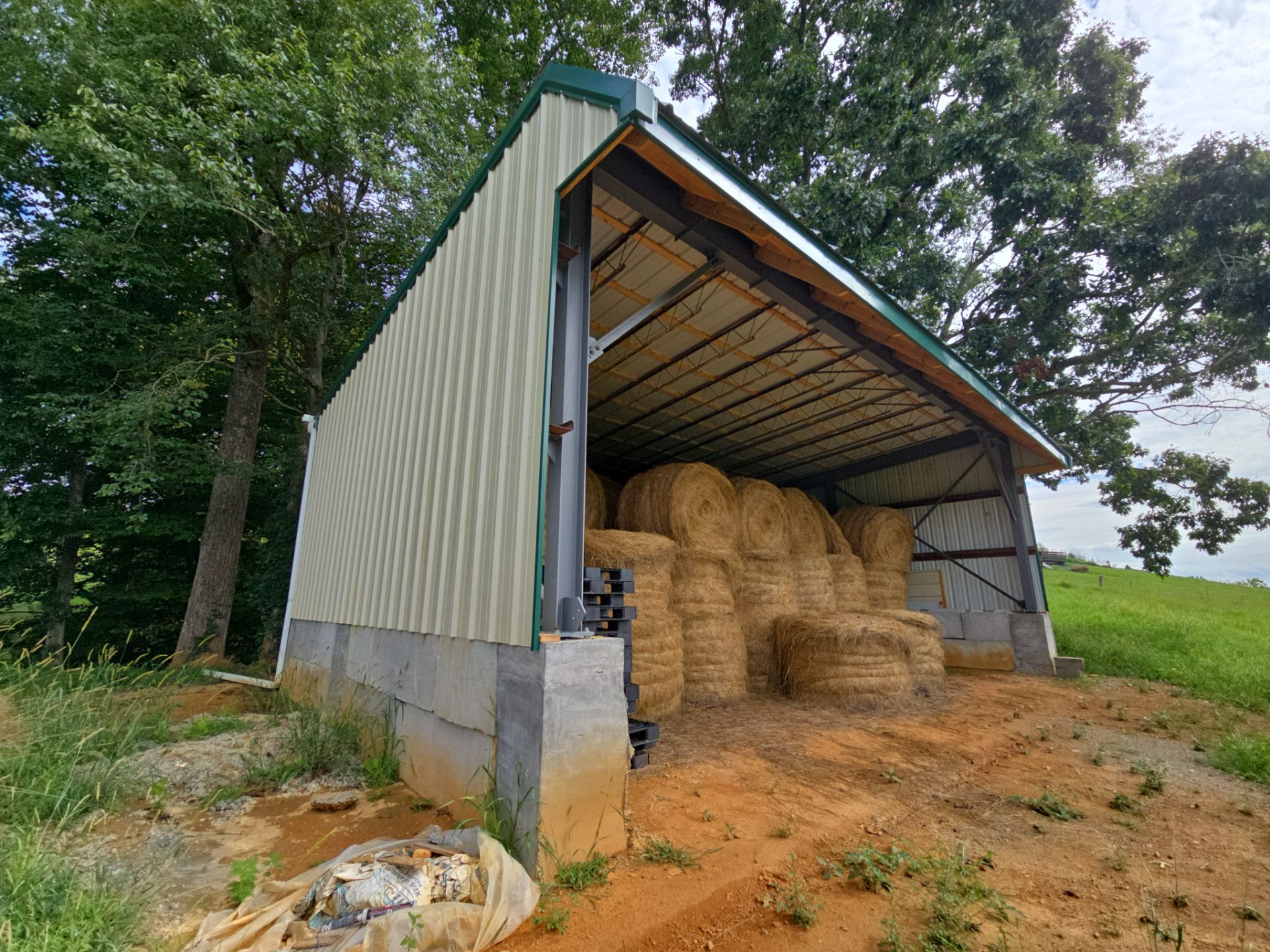 Harris Hay Shed by Omnia Roofing