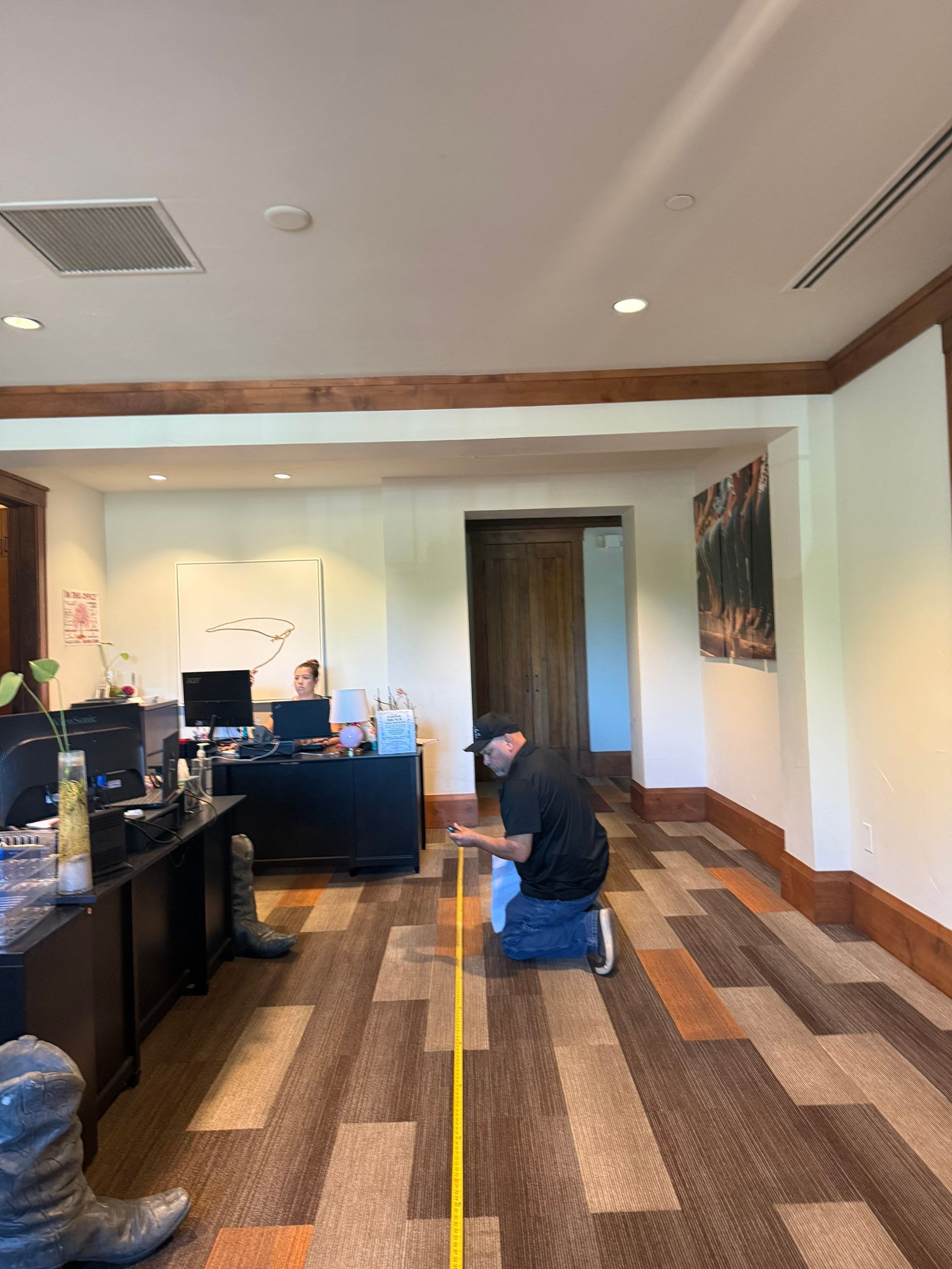 Vaquero Country Club - Interior Office by United Glass Commercial