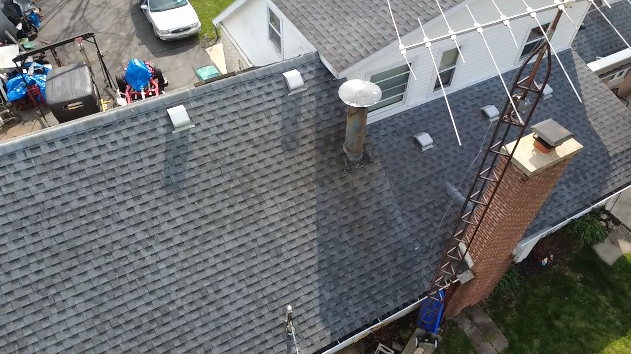Country Home with a New life by Level Up Roofing and Restoration Services LLC