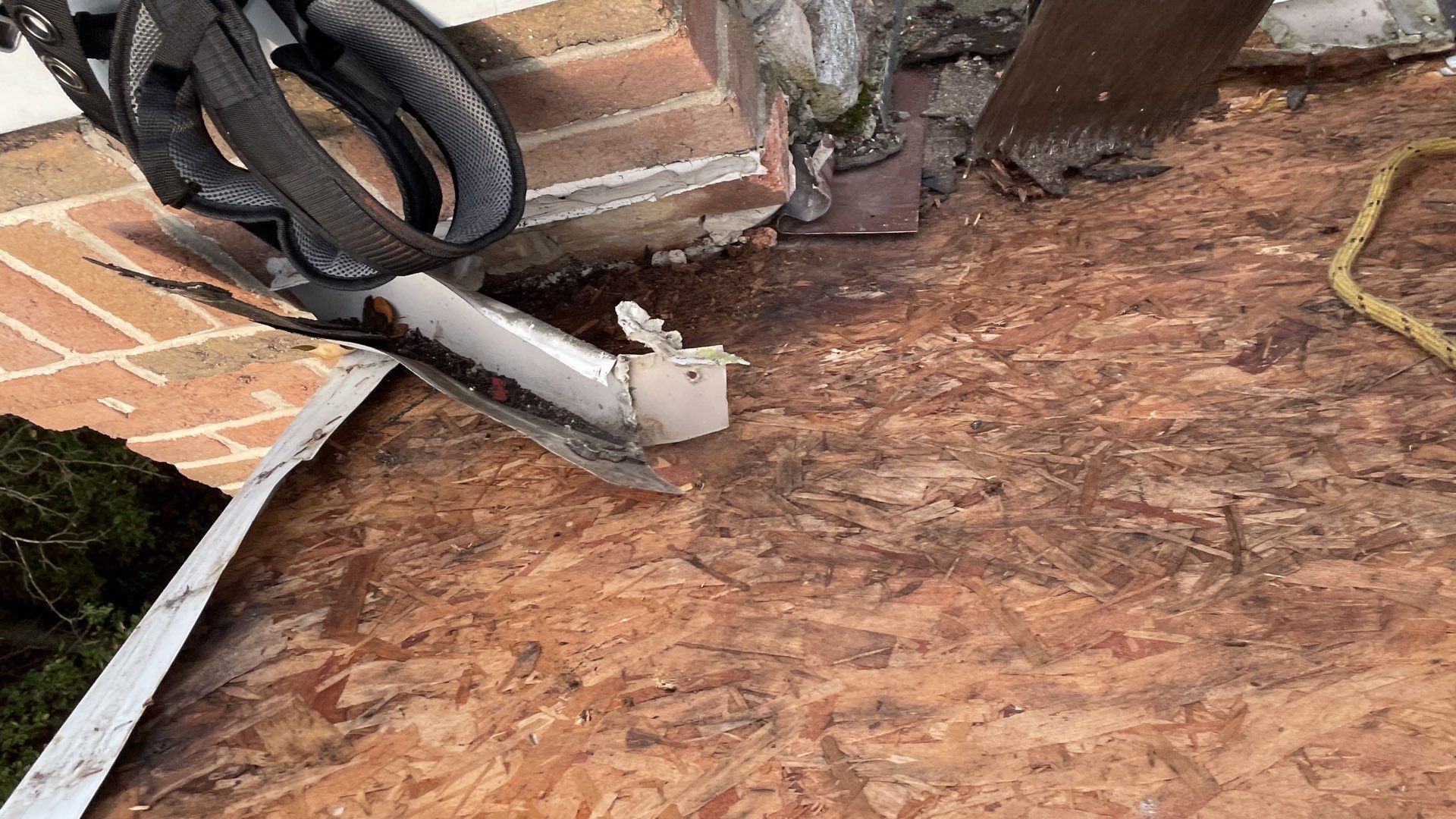 Roof Replacement using CertainTeed Landmark by 180 Contractors