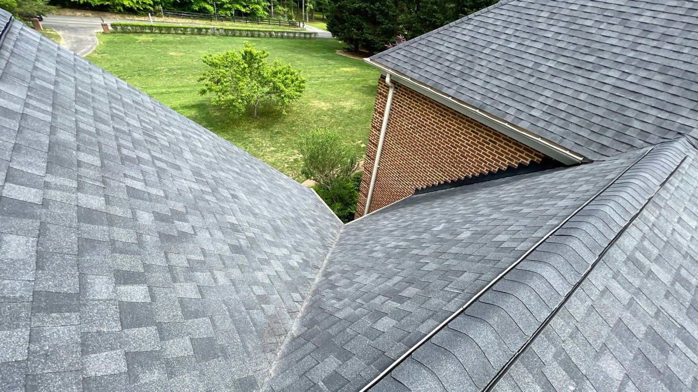 Clifton - CertainTeed Landmark Charcoal Black by RM Banning, Inc.