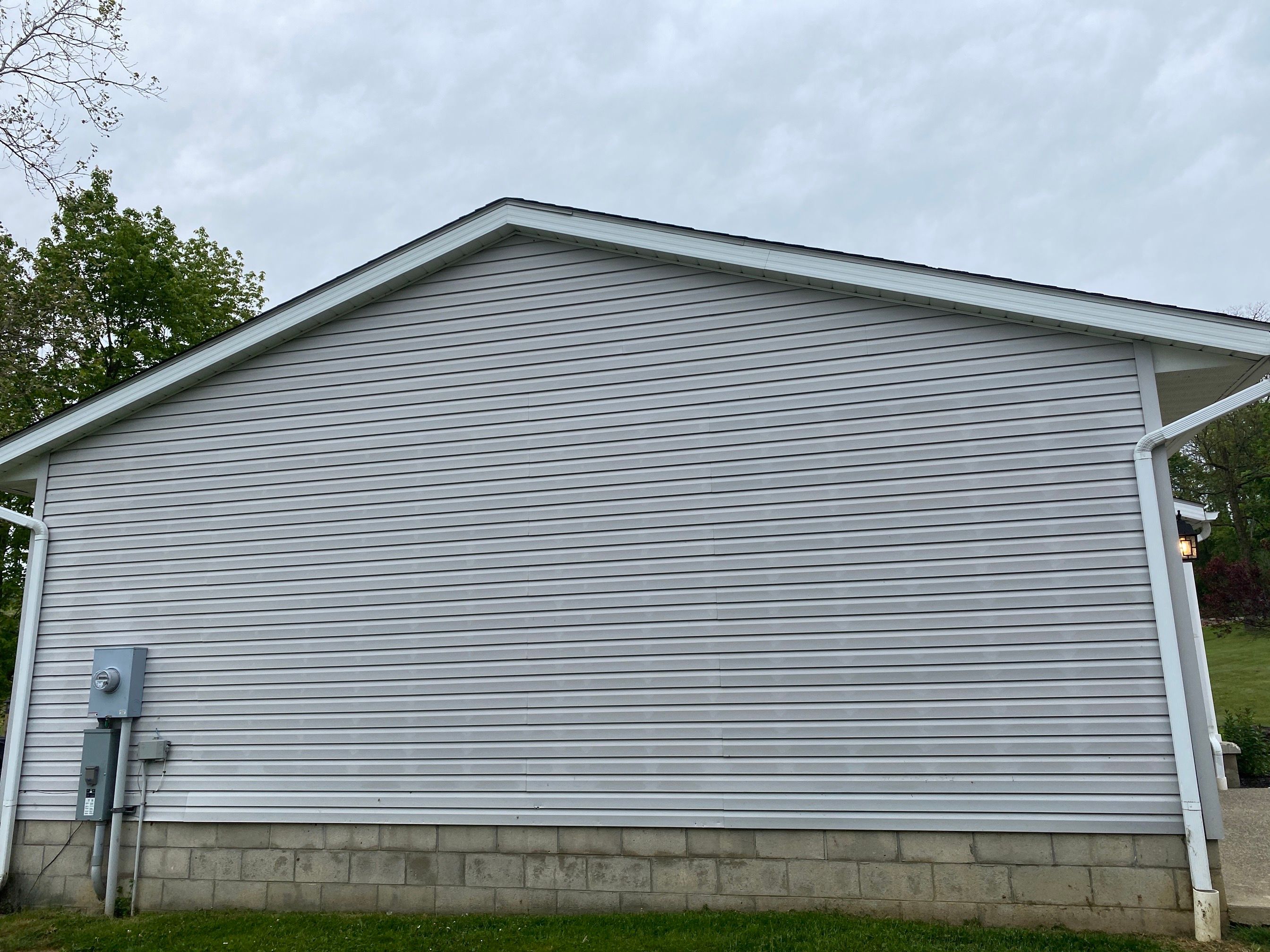 New Roof Installation by Best Exteriors Inc