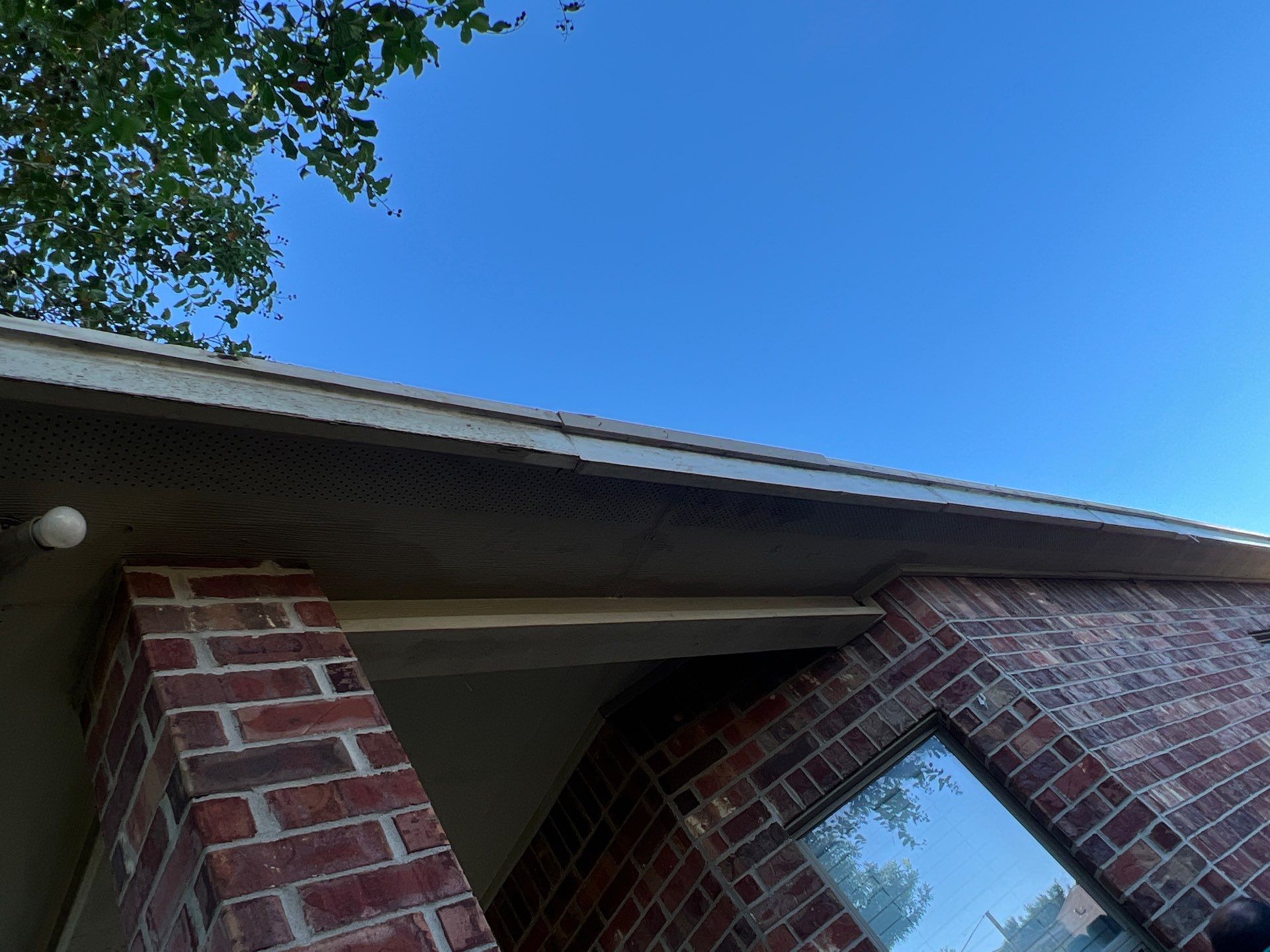 Unethical Solar Company remedy by Bayfront Roofing and Construction