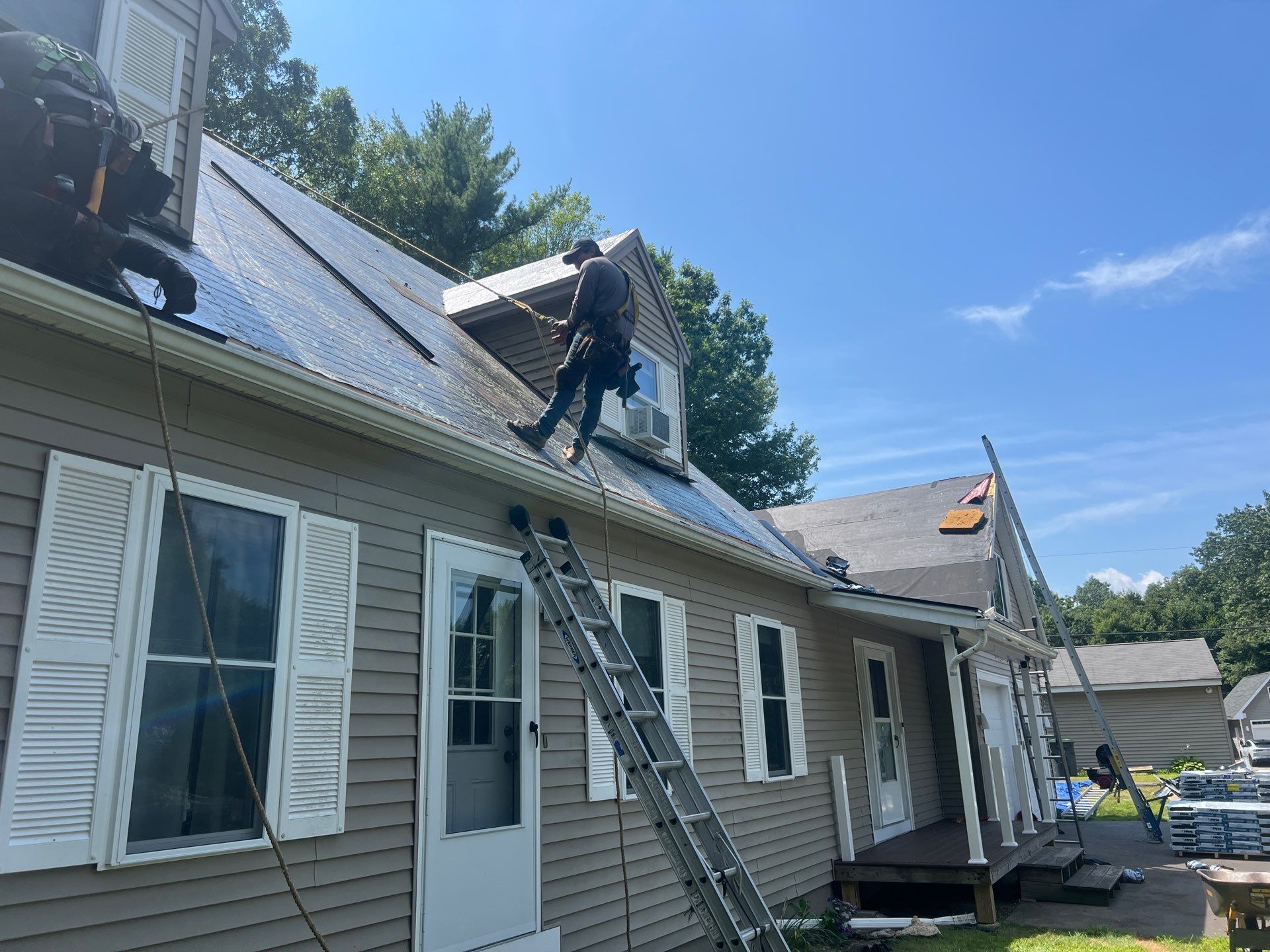 IKO Roof Installation in Pembroke, NH by Tall pine roofing
