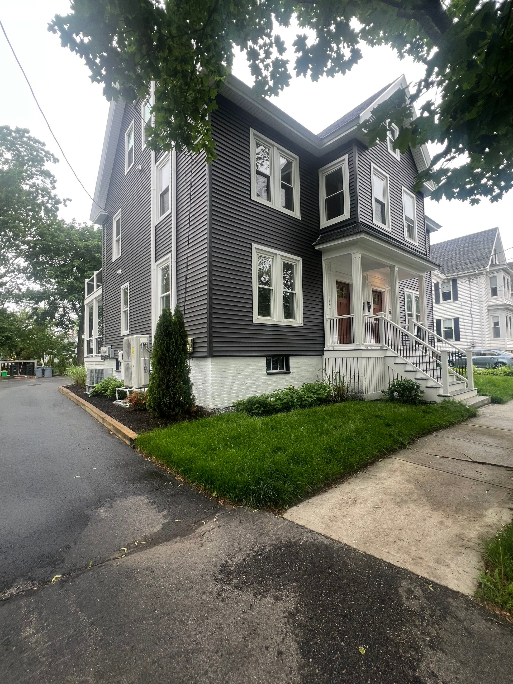 Portsmouth, New Hampshire - Siding Installation by Tall pine roofing