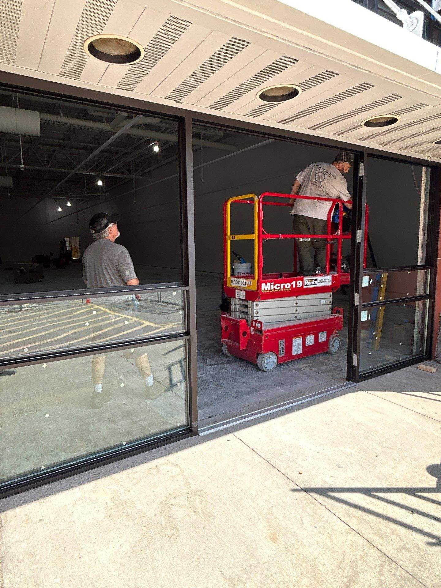 Five Below - Commercial Door & Storefront by Cheshire Glass Company