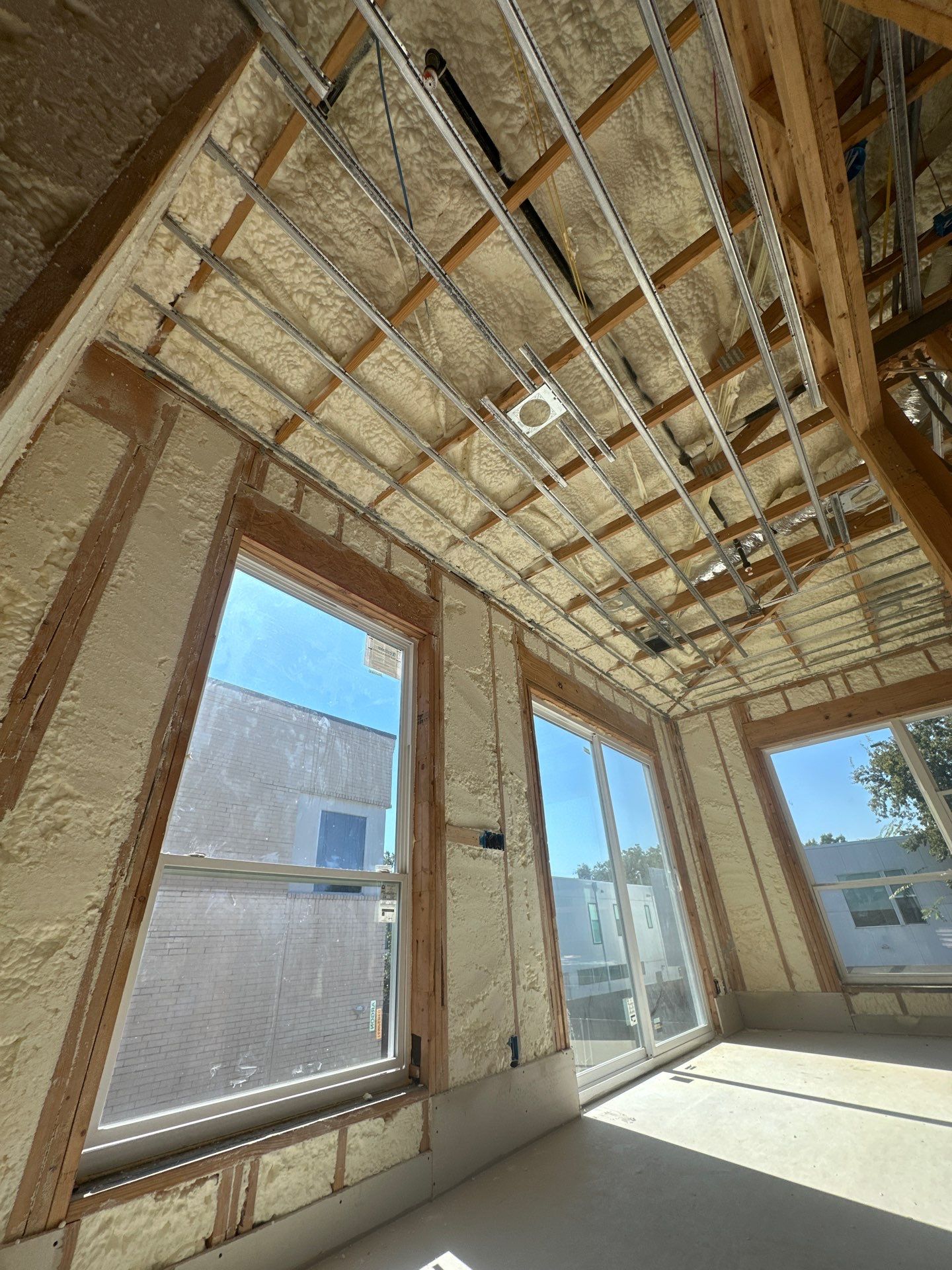 🏢 Full Foam Envelope on This Dallas Multi-Family Build by Apex Insulation Solutions