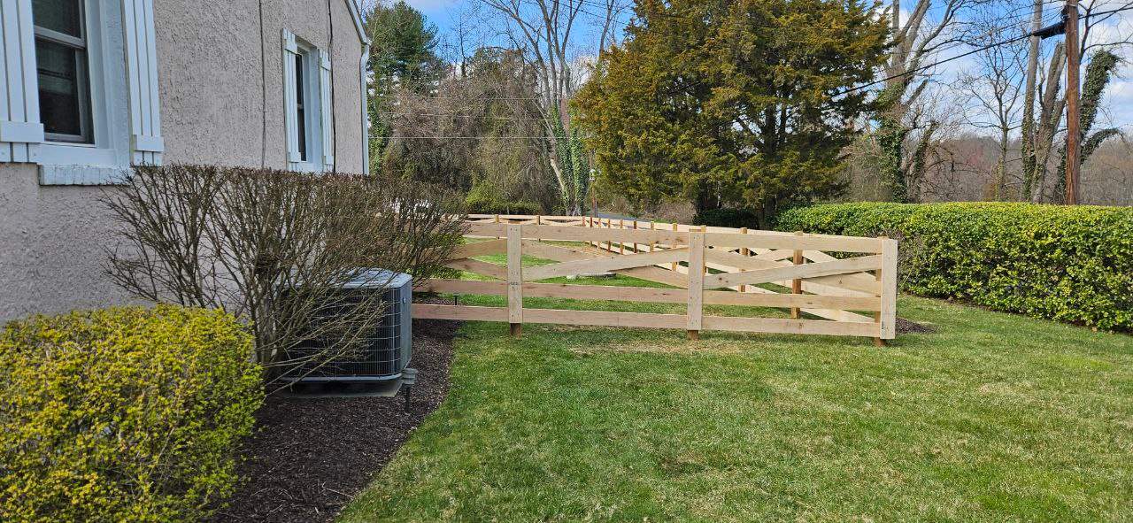 5 Board Cross Buck by Kingdom Fence & Supply