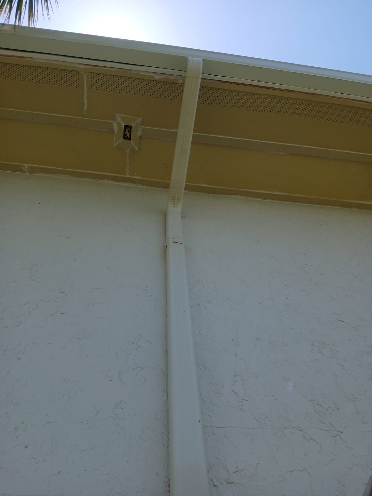 Commercial Gutter Systems for Businesses in Holmes Beach FL by Gutter Professors