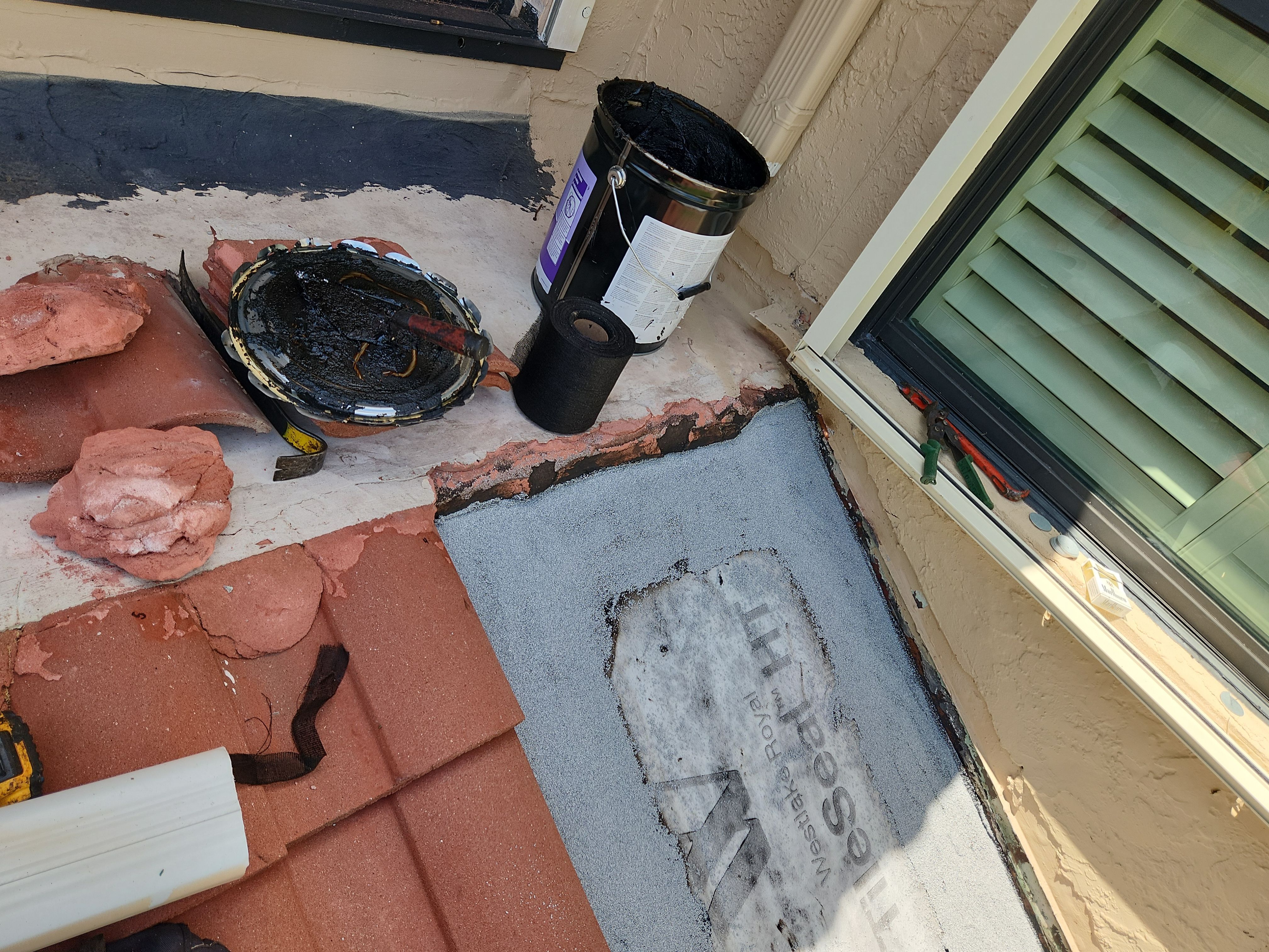Tile Roof Replacement in Palm Beach Gardens – Thorough, Honest, and Meticulous Service by Aastro Roofing