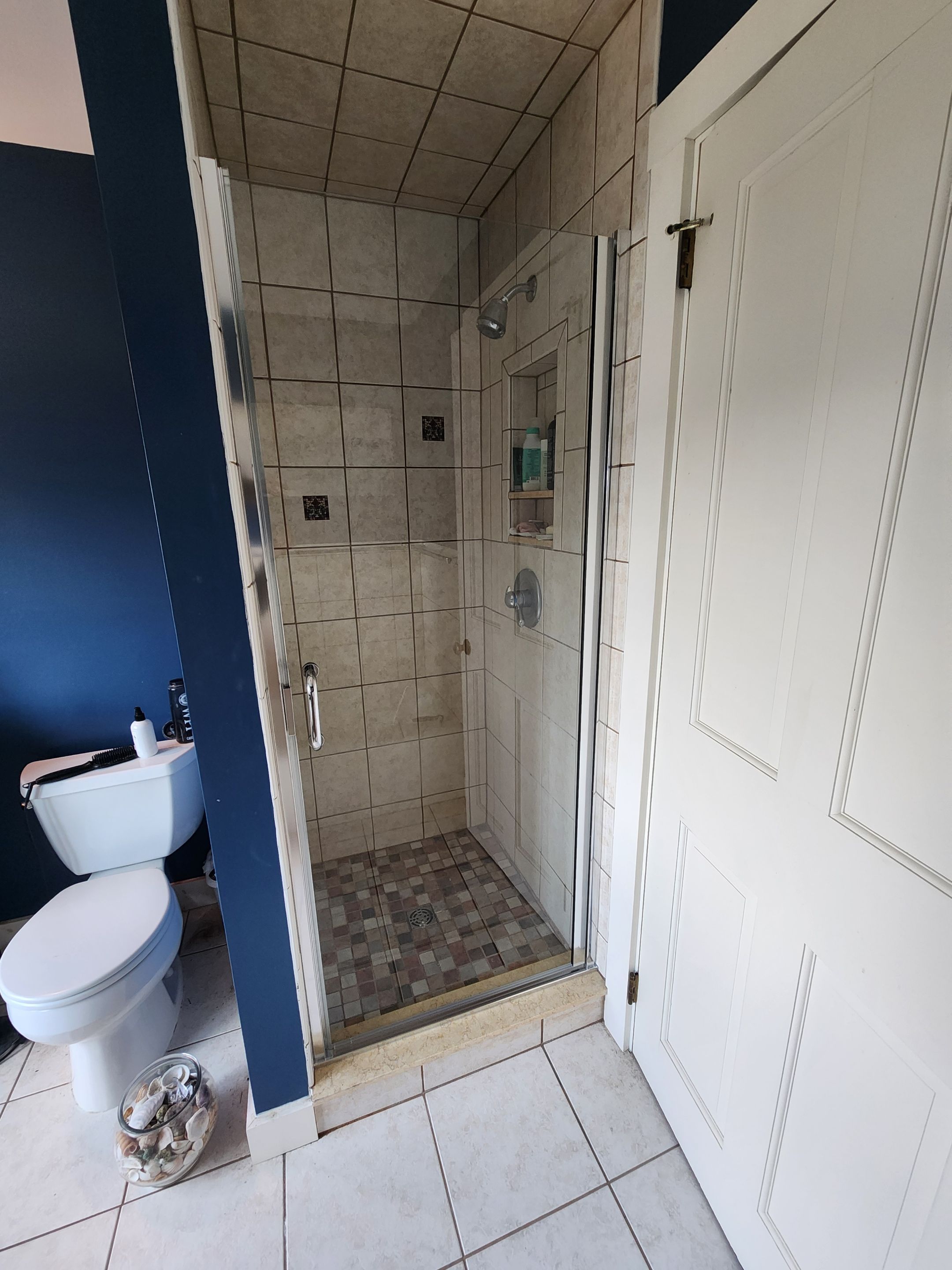 Semi-Frameless Shower Door by Cheshire Glass Company