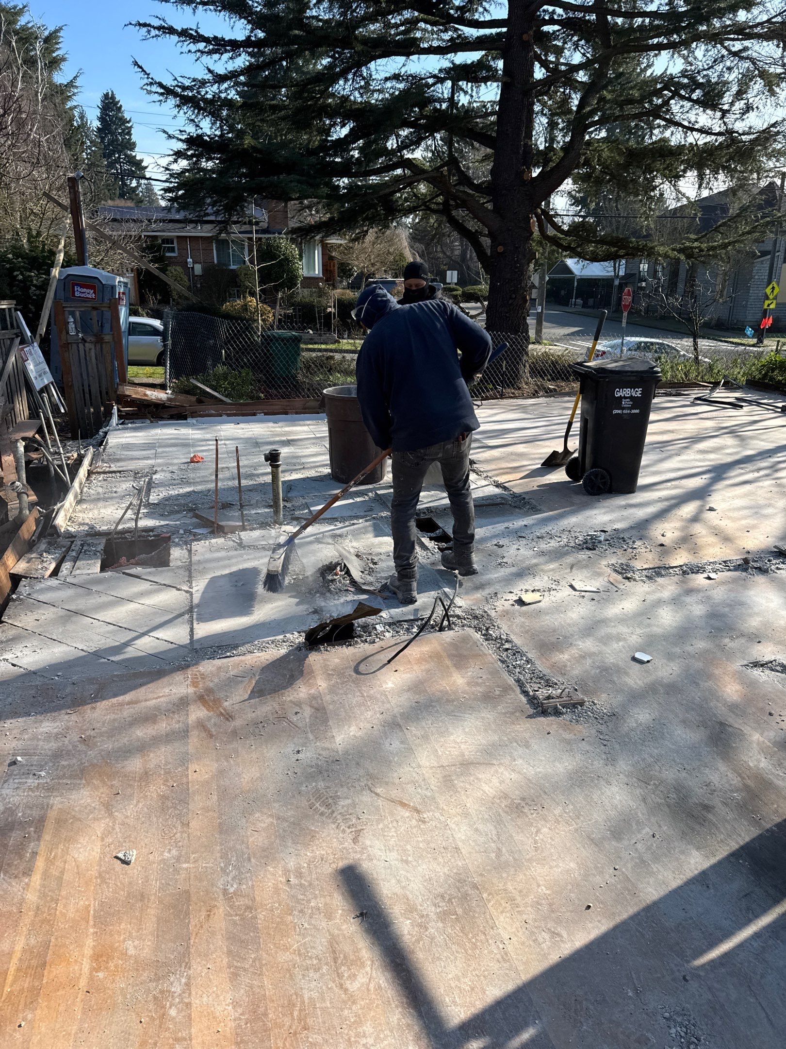 Hand Decon - NE 65th St by Sledge Seattle