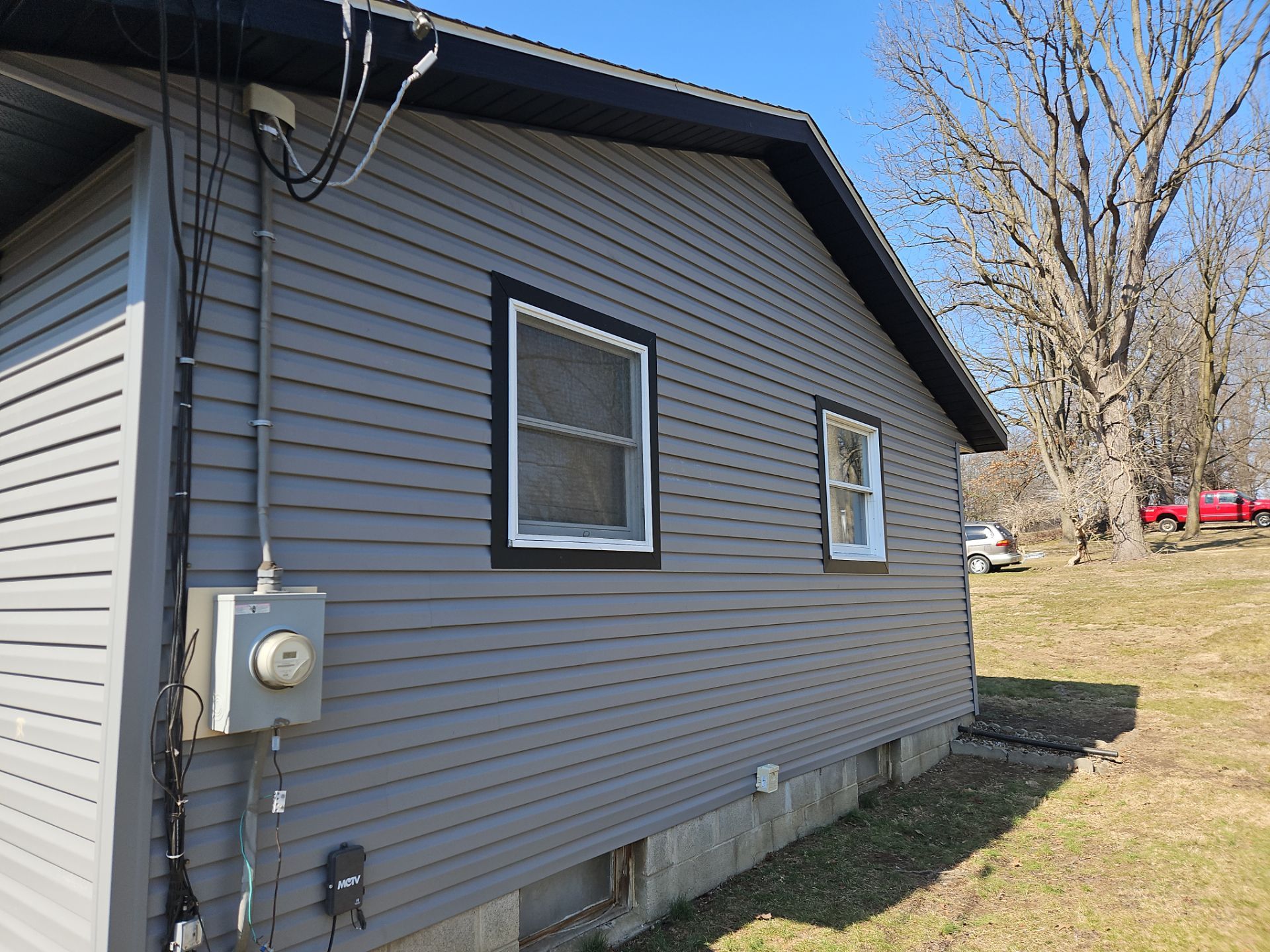 Uhrichsville Ohio Siding Installation by Pine Ridge Roofing LLC
