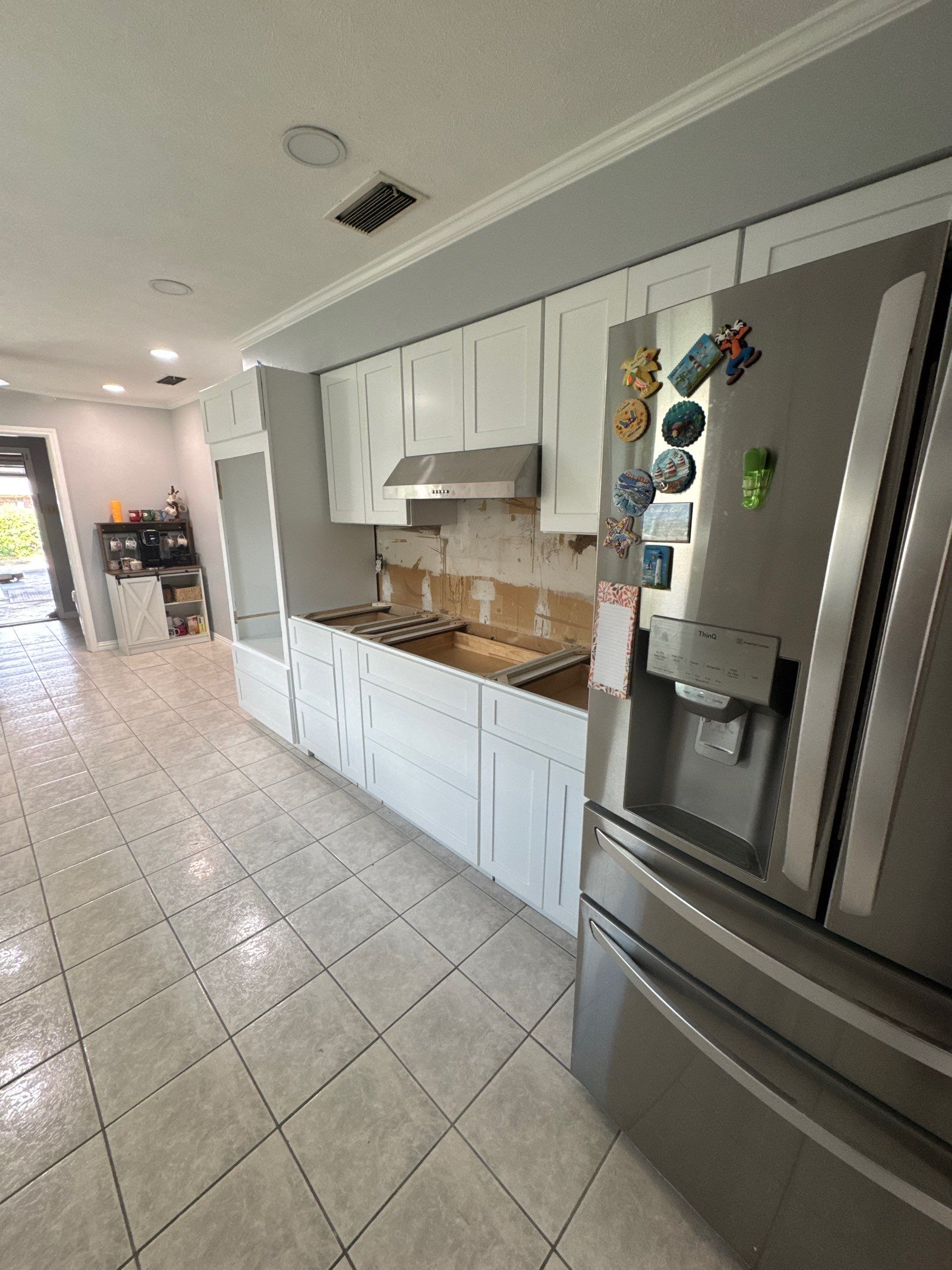 Two-Day Minimalist Magic: Rapid Small Kitchen Update by Tibi Soli LLC