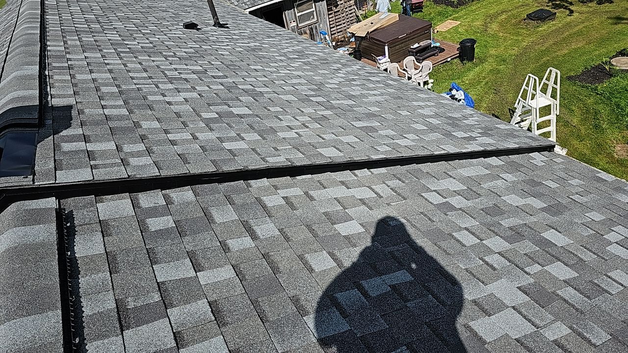 ATLAS PINNACLE: COASTAL GRANITE by Eagle Eye Roofing