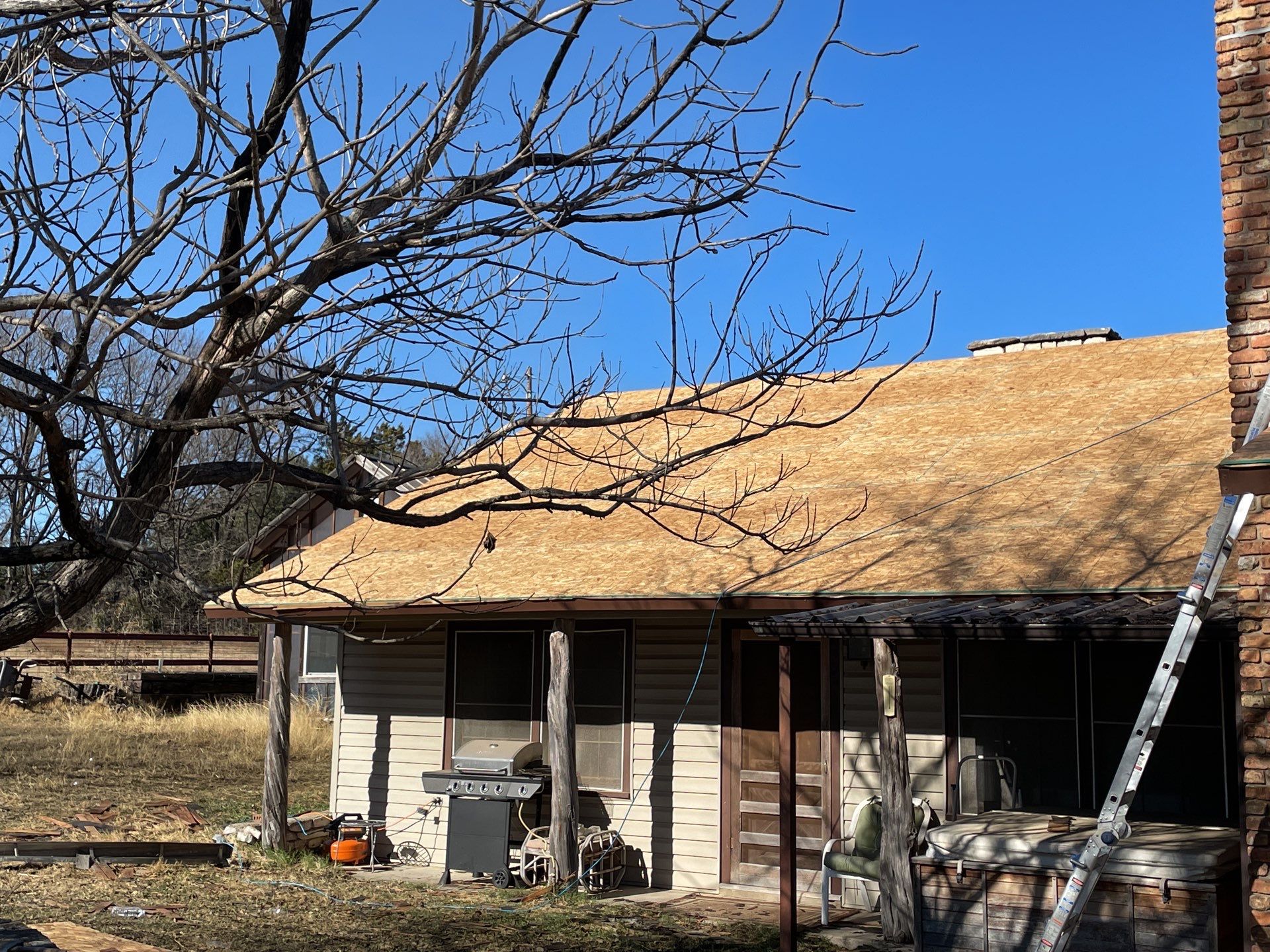 Residential Roofing Installation using ATLAS Pinnacle Pristine Shingles by Harvey Roofing & Construction
