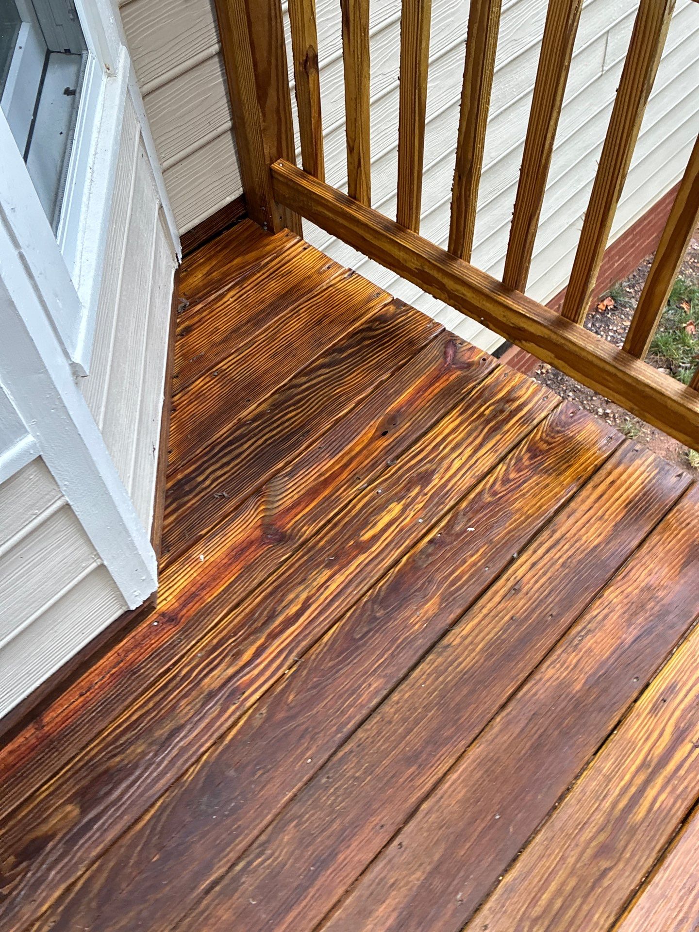 Deck using Wood Sealant by DuraSeal