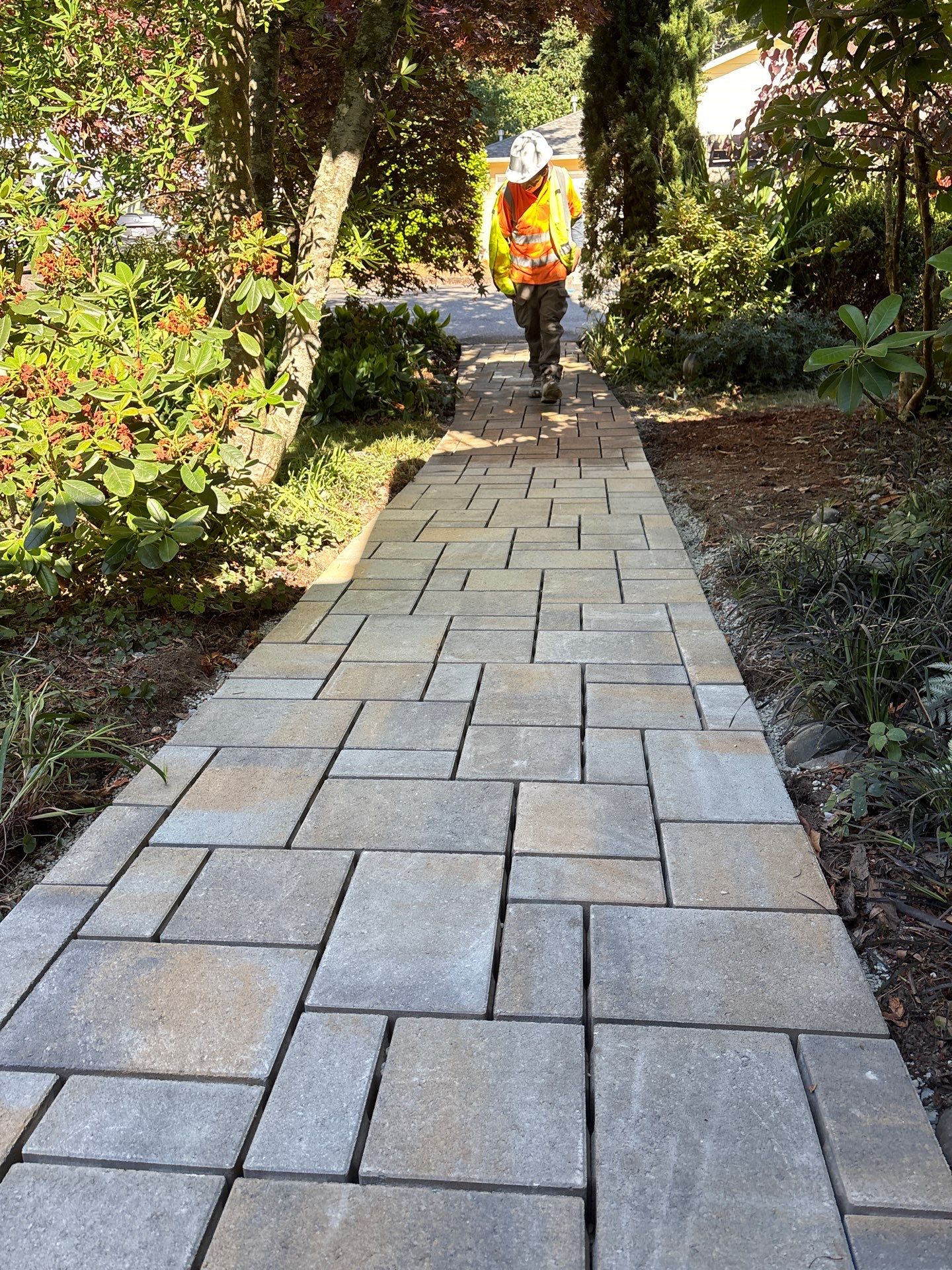 Pavers Driveway & Walkway with Concrete Lip | Seattle  by Jireh Asphalt & Concrete Inc 