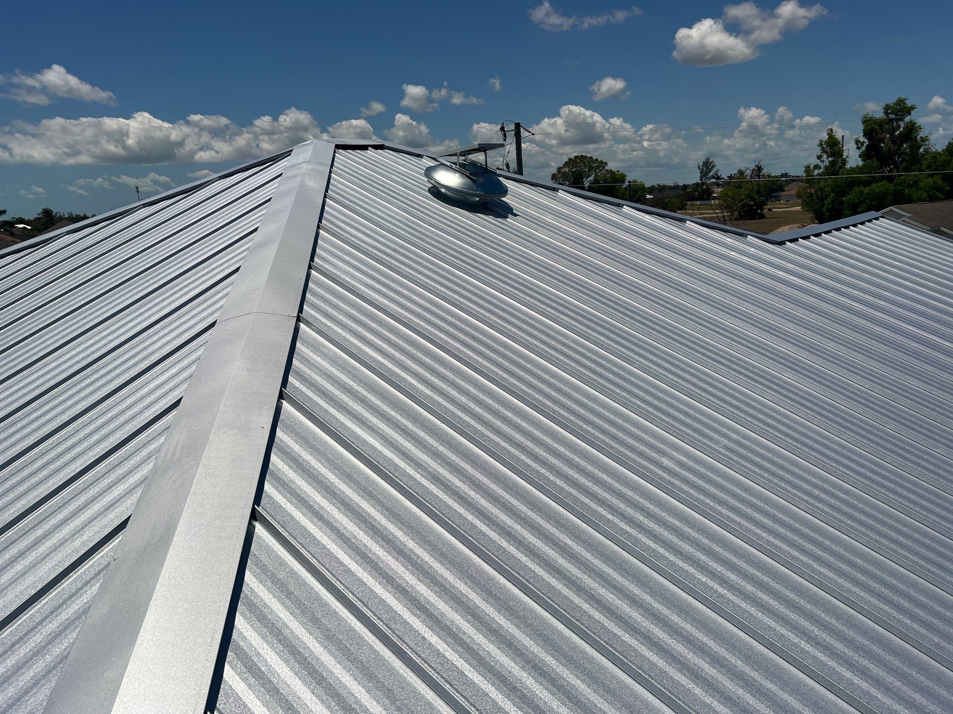 Residential Roofing Installation using Durabull Elite Seam System by Durabilis Roofing INC