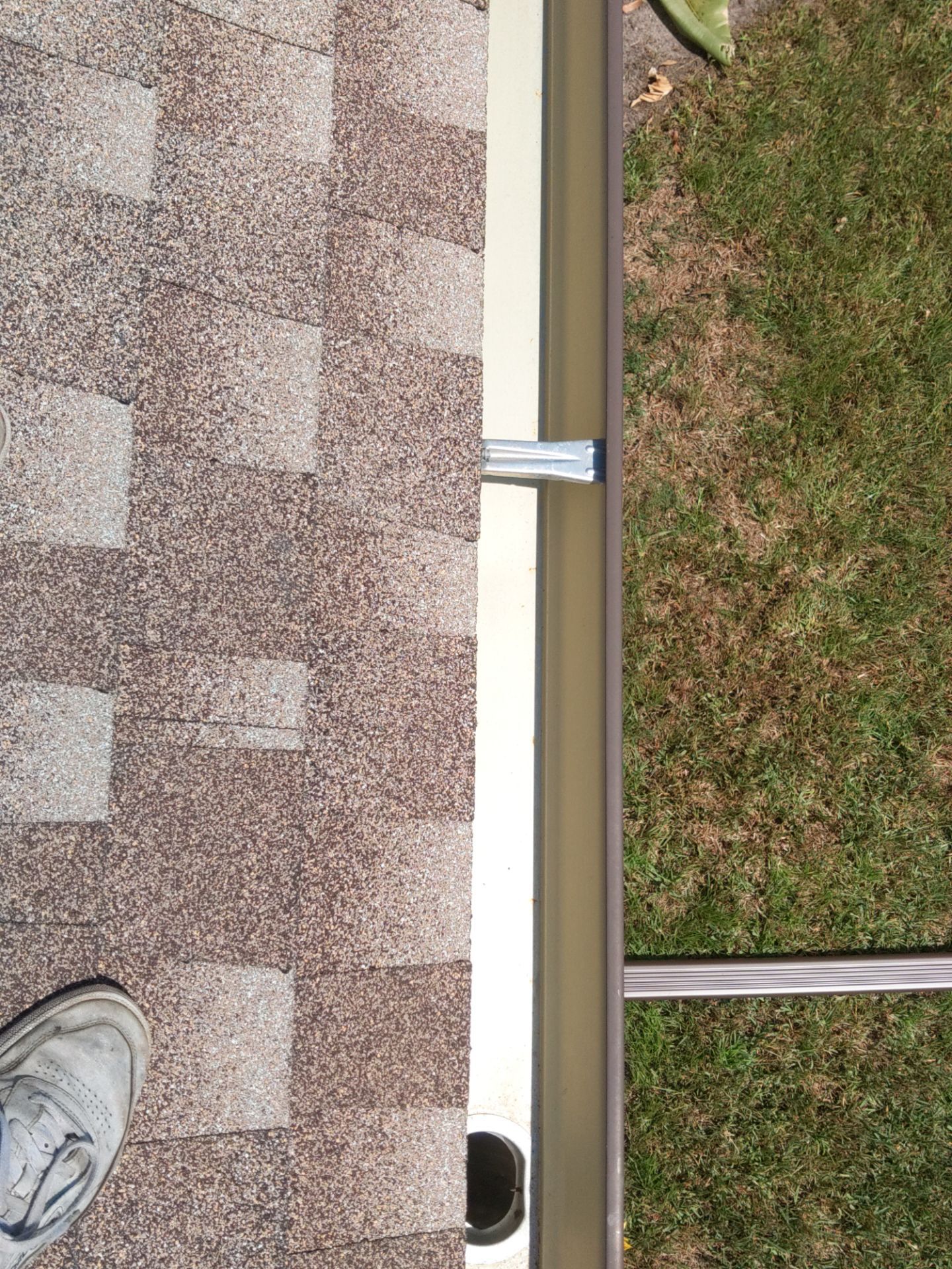 Aluminum Seamless Gutters Installation in Fort Myers FL by Gutter Professors