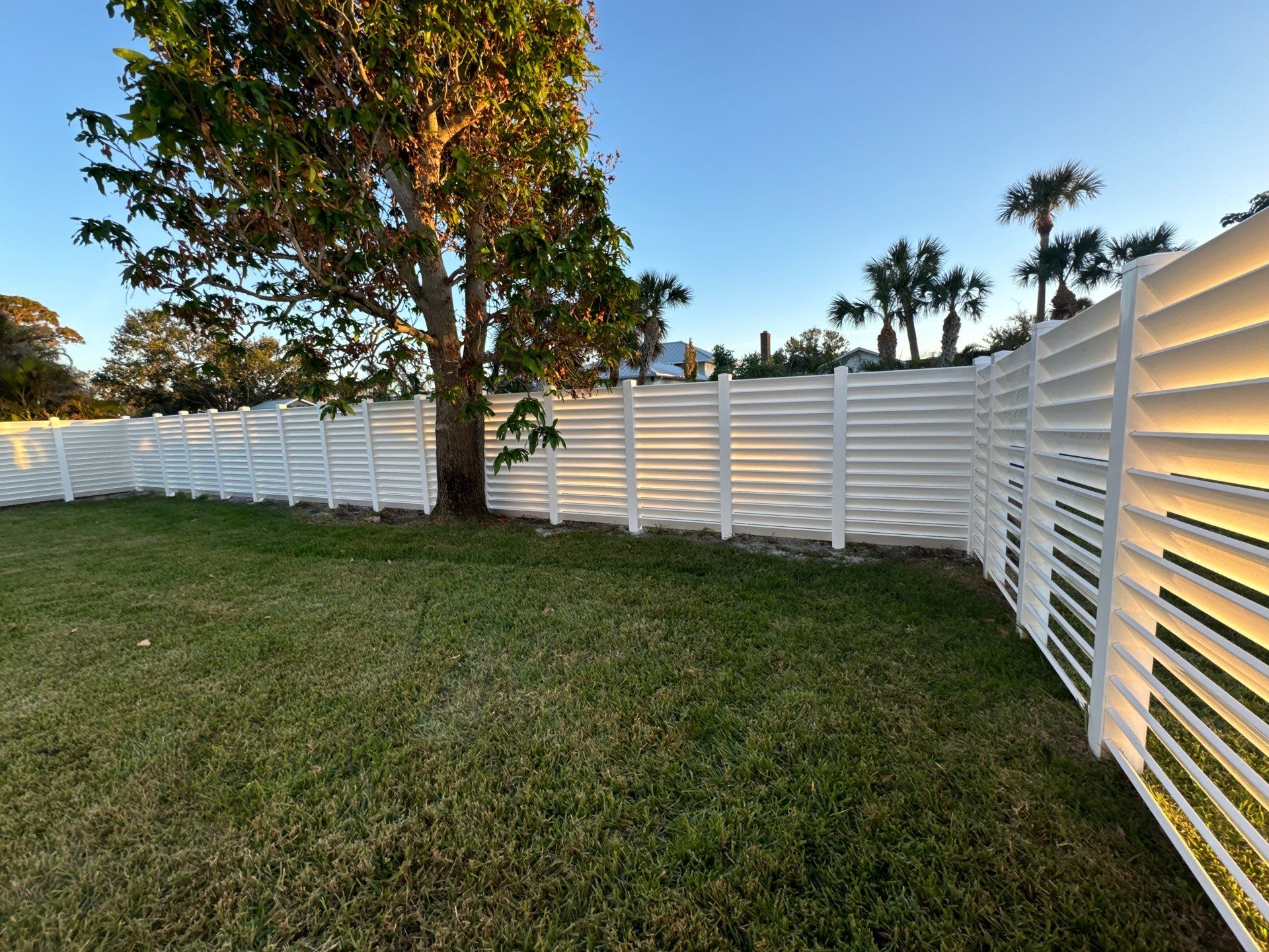 Louvered Vinyl Privacy Fence - White by Asap fence and gates, LLC