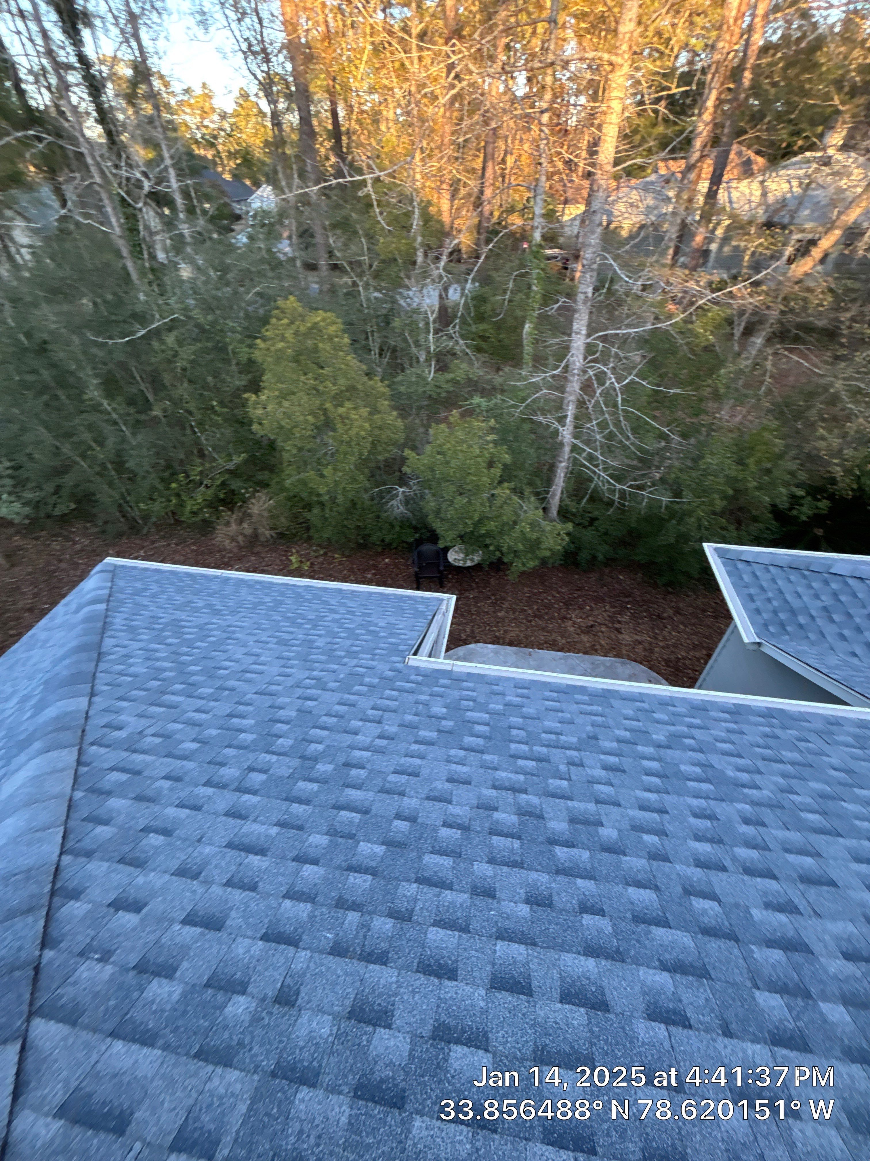 GAF HDZ - Biscayne Blue by Linta Roofing