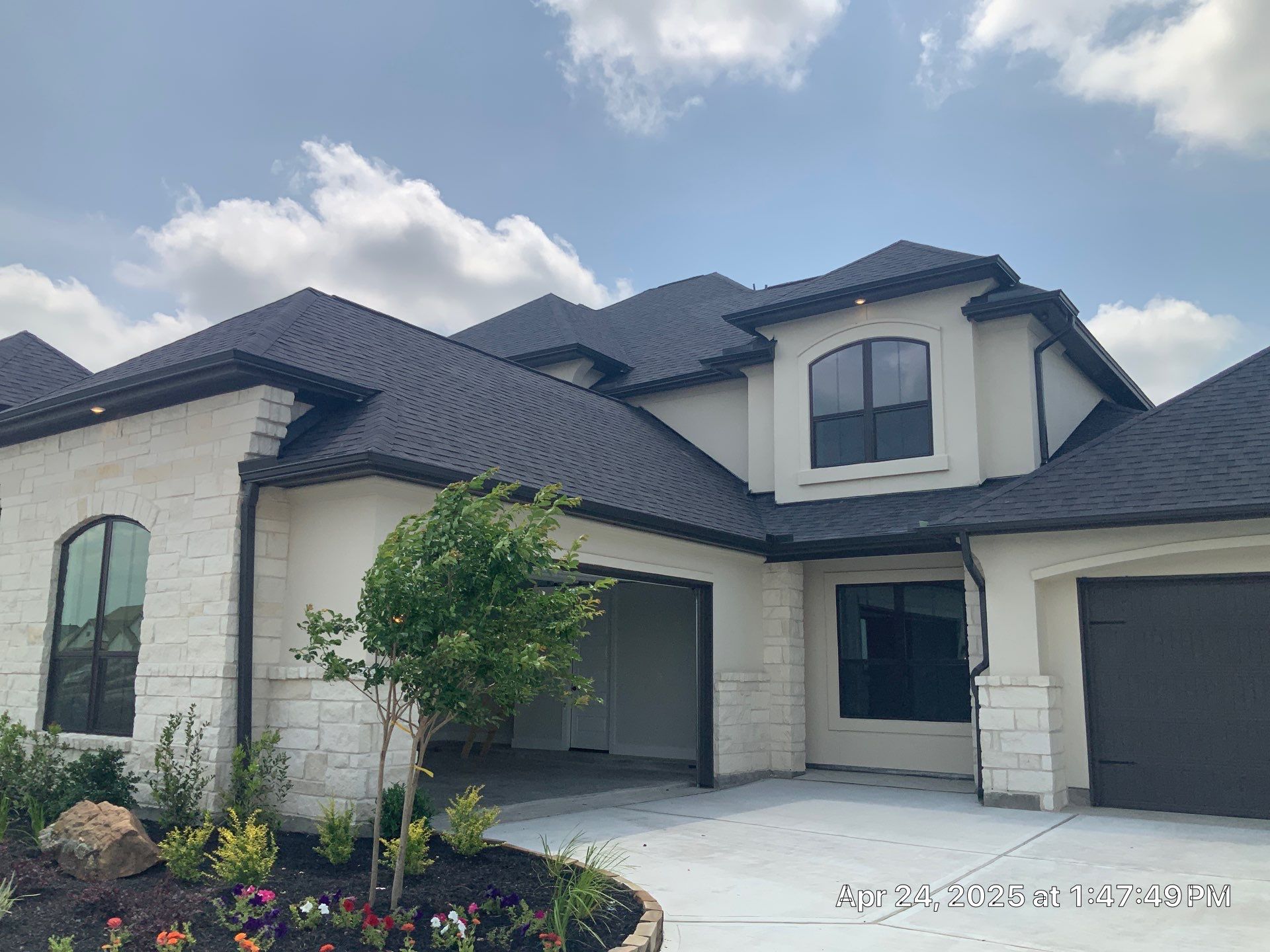 Waller 2025: Apex Stucco Expertise in a Custom Build by Apex Conventional Stucco Llc