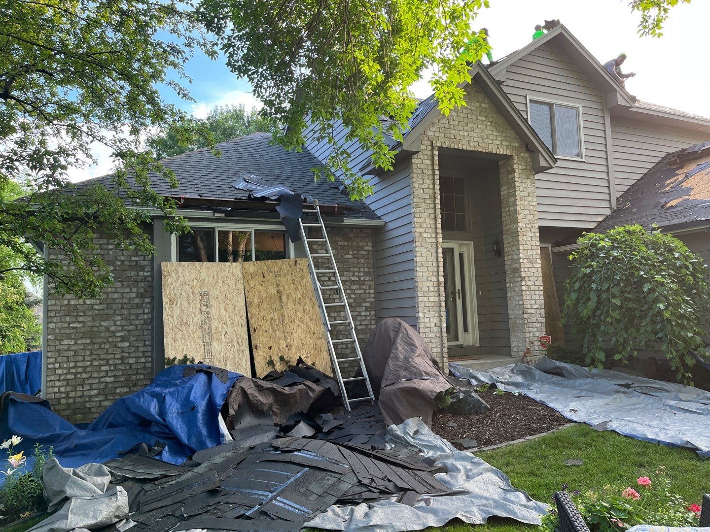 Residential Roof Replacement – Plymouth, MN | Insurance-Approved | Owens Corning Duration Onyx Black by First Impressions Exteriors