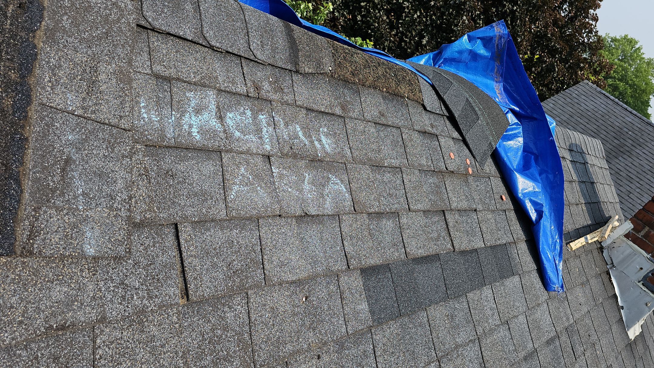 ATLAS PINNACLE COLOR: BLACK SHADOW by Eagle Eye Roofing