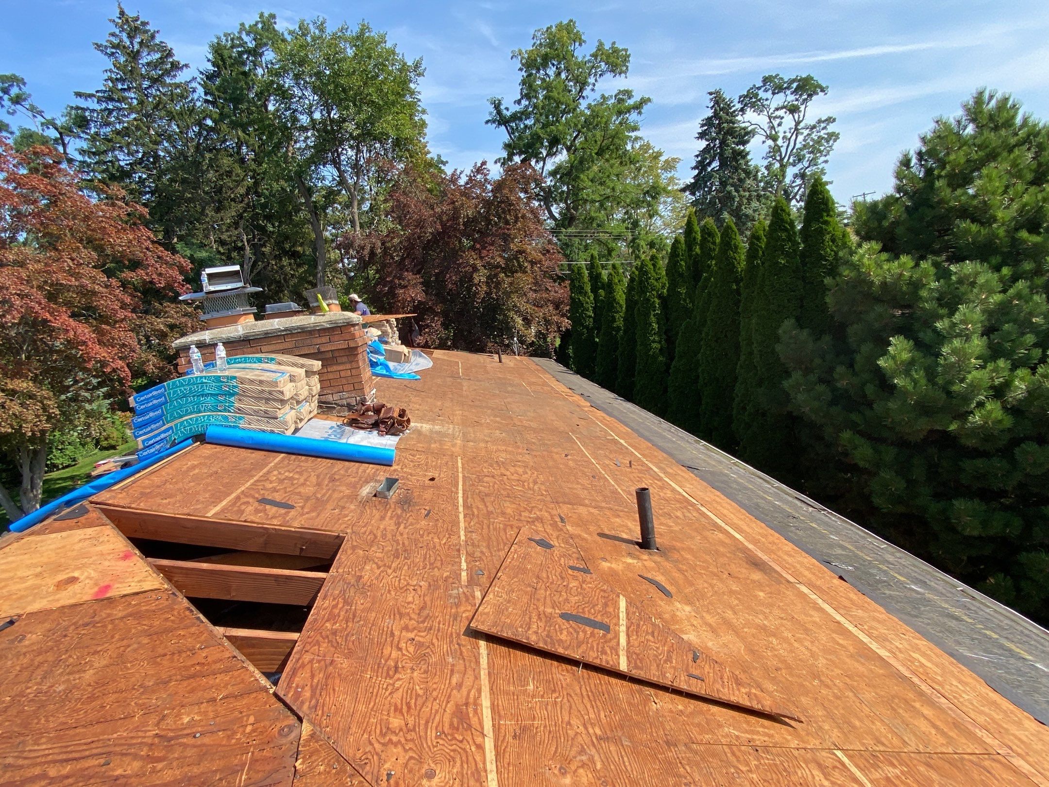 Roof Replacement using CertainTeed Landmark by 180 Contractors
