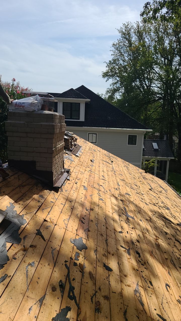 Arlington: CertainTeed Landmark Pro Designer Shingles in Max Def Heather Blend by RM Banning, Inc.