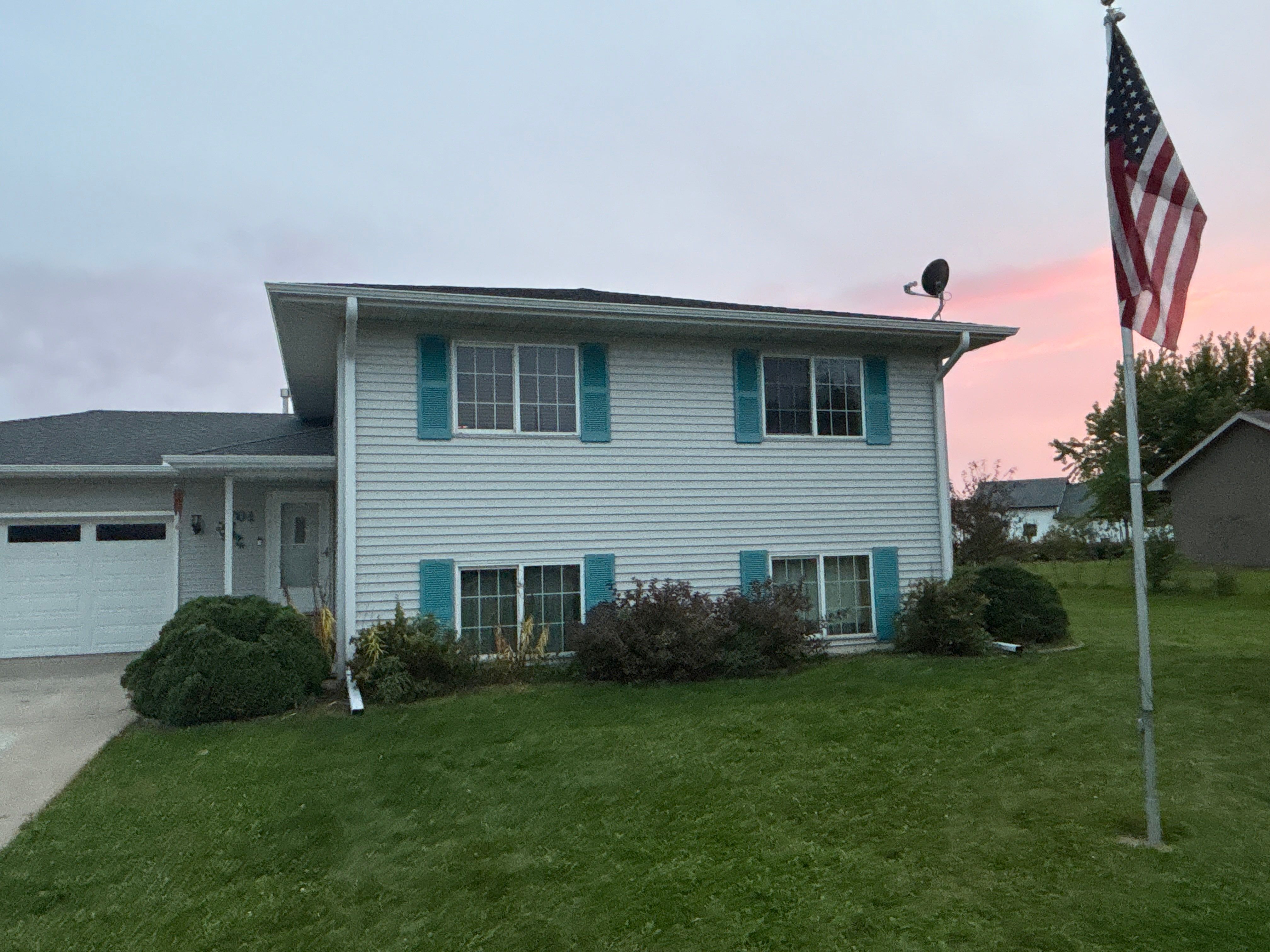 232 Feet of 5-Inch Seamless Gutter Installation – Osakis, MN by Next Level Seamless Gutters / Exteriors Inc.