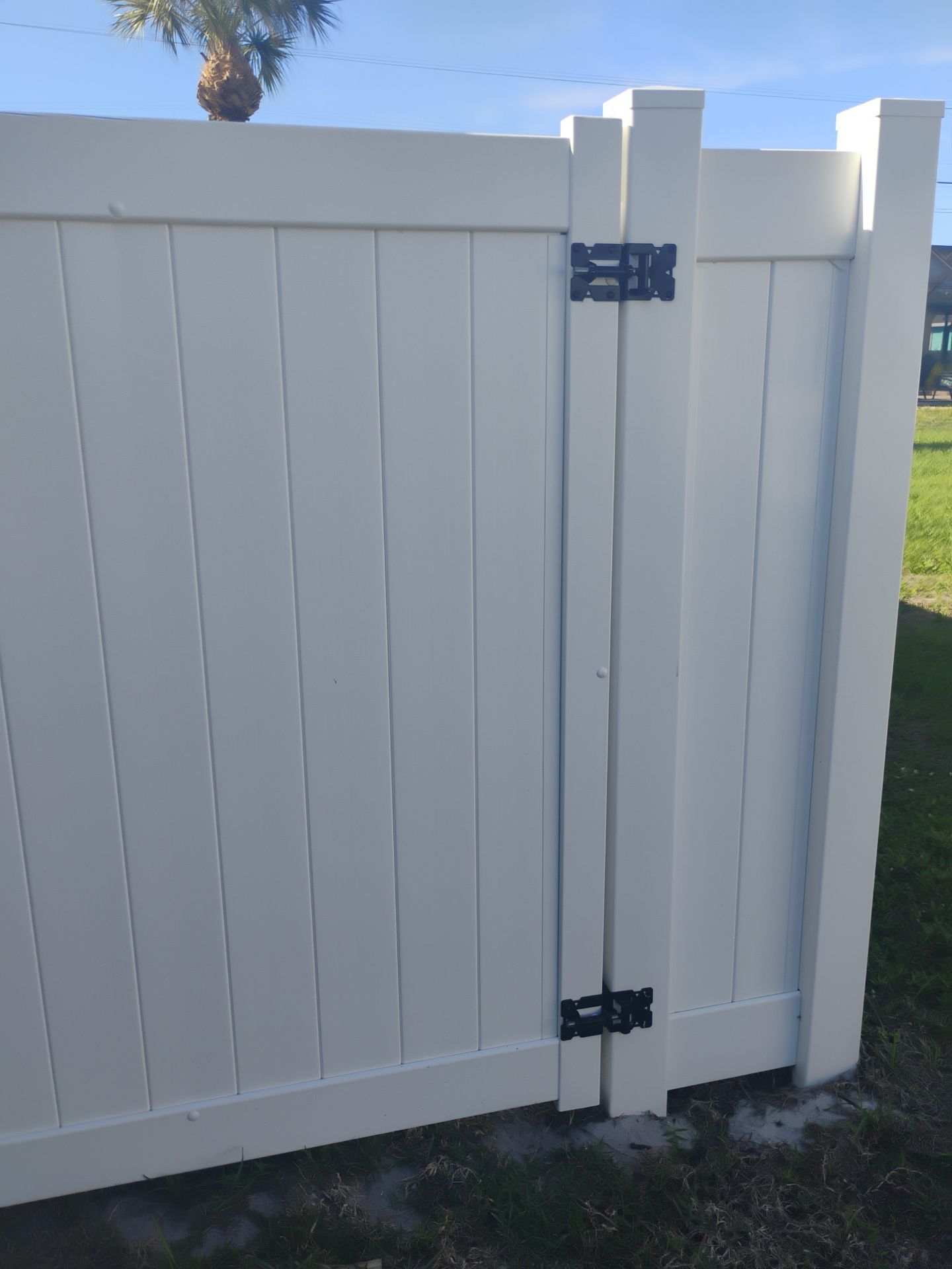 Vinyl Gate Repair in Port Charlotte, FL by True Fence LLC
