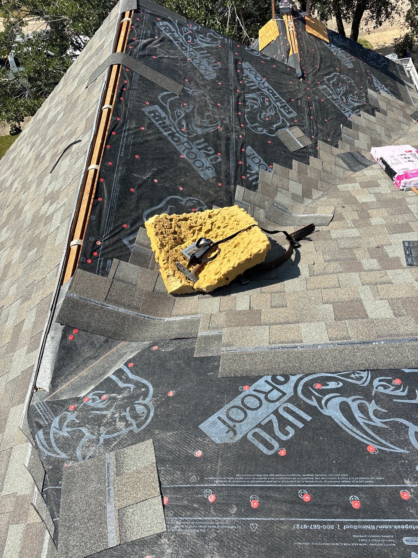 Residential Roofing Installation using Owen's Corning Duration (Lifetime) Shingles by Roof Repair Company
