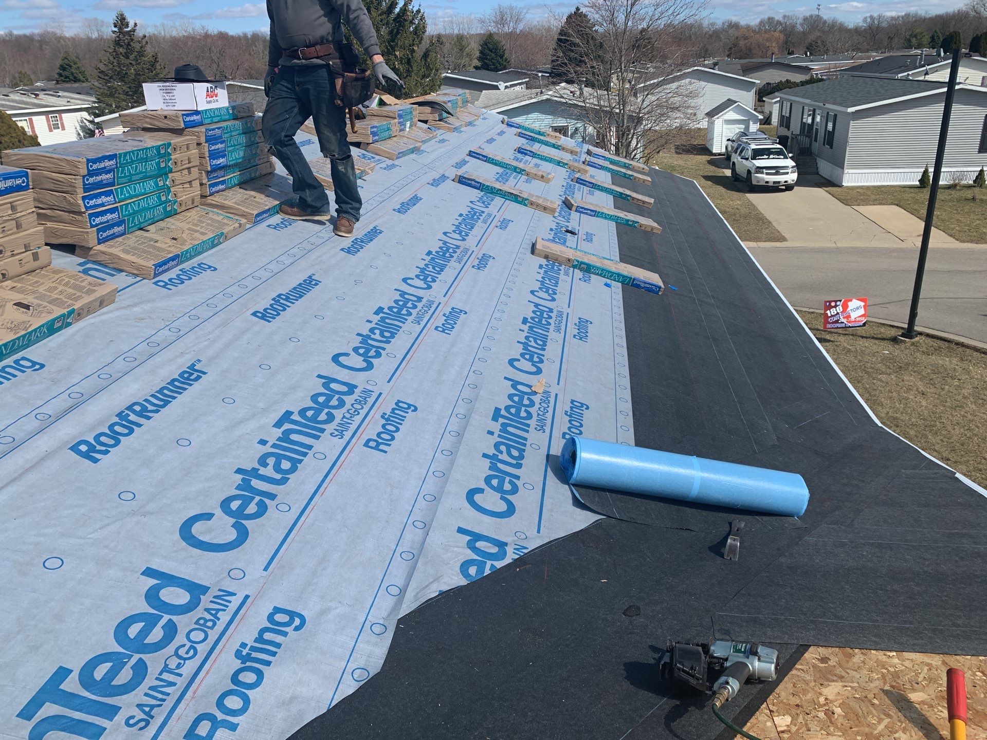 Roof Replacement using CertainTeed Landmark by 180 Contractors