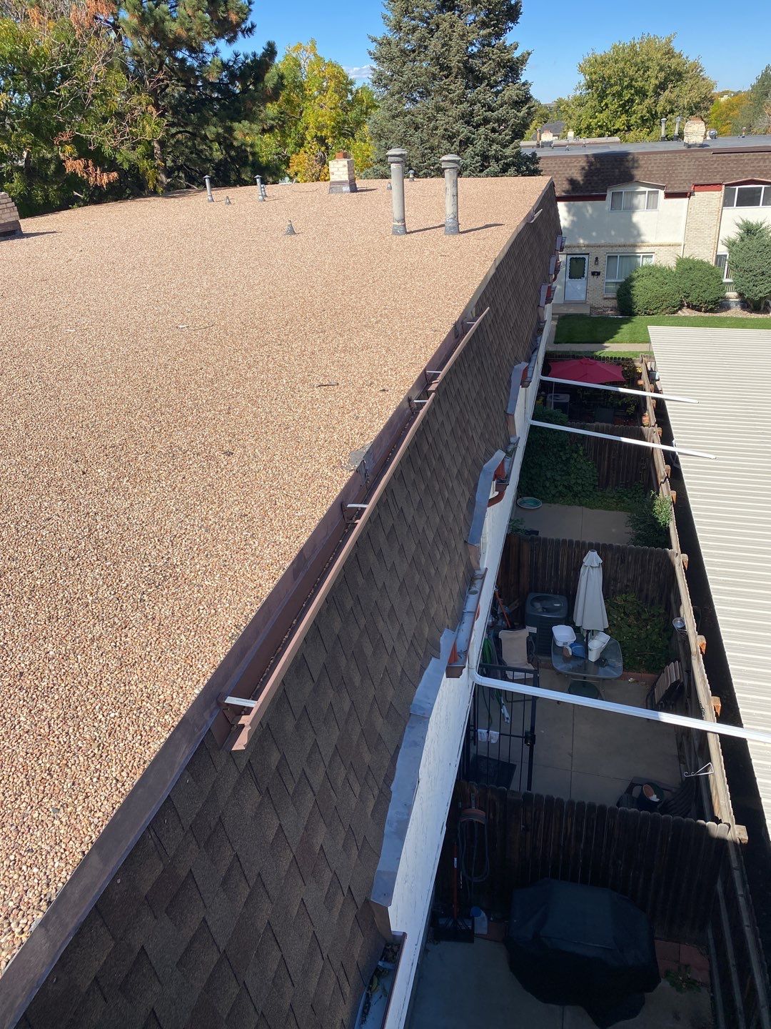 Commercial Roofing Installation using MuleHide EPDM .60 - BLACK by A to Z Roofing