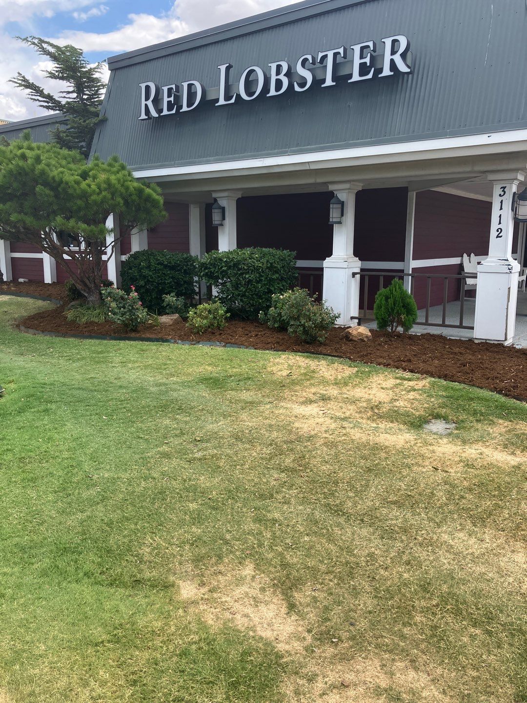 Mulch Replacement using Grade A Cedar by Clays Services Inc