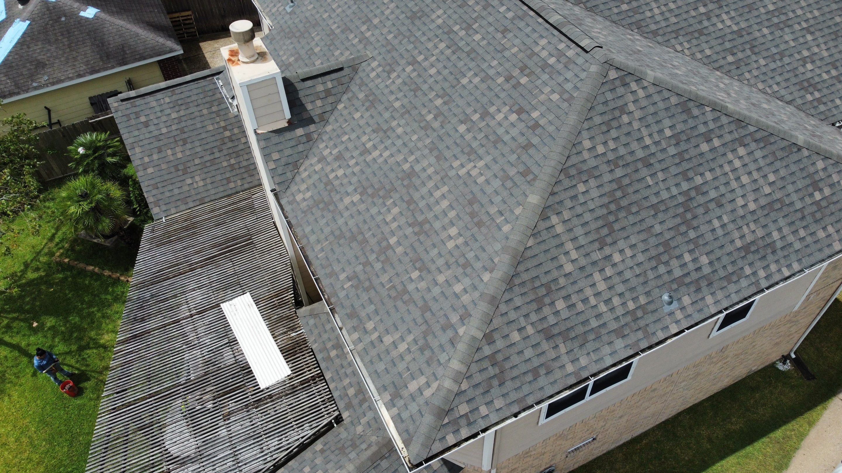 Seabrook Roof Installation using Atlas Pinnacle Pristine by Modern BYLT Roofing & Construction
