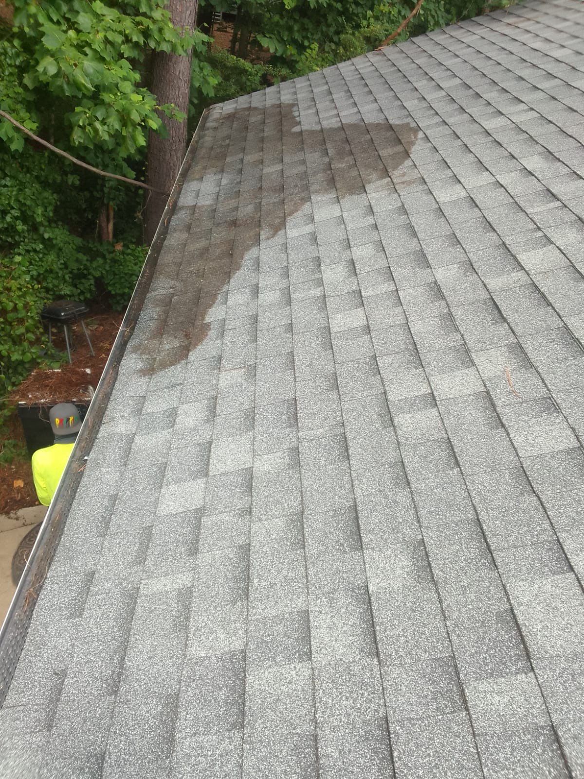 Commercial gutter cleaning Durham, NC after photo with clean gutters