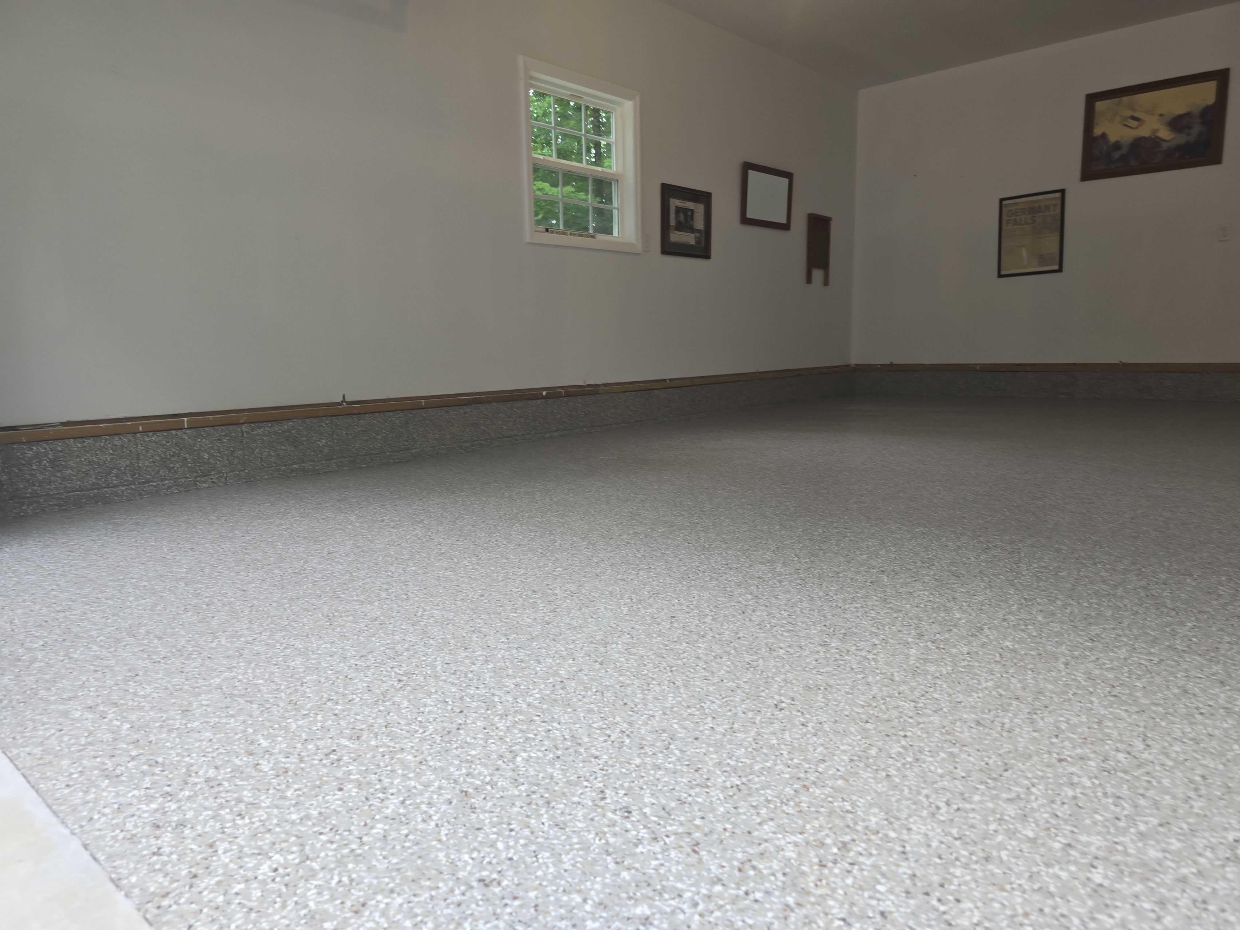 Garage with Verticals - Makeover! by Elite Floor Solutions