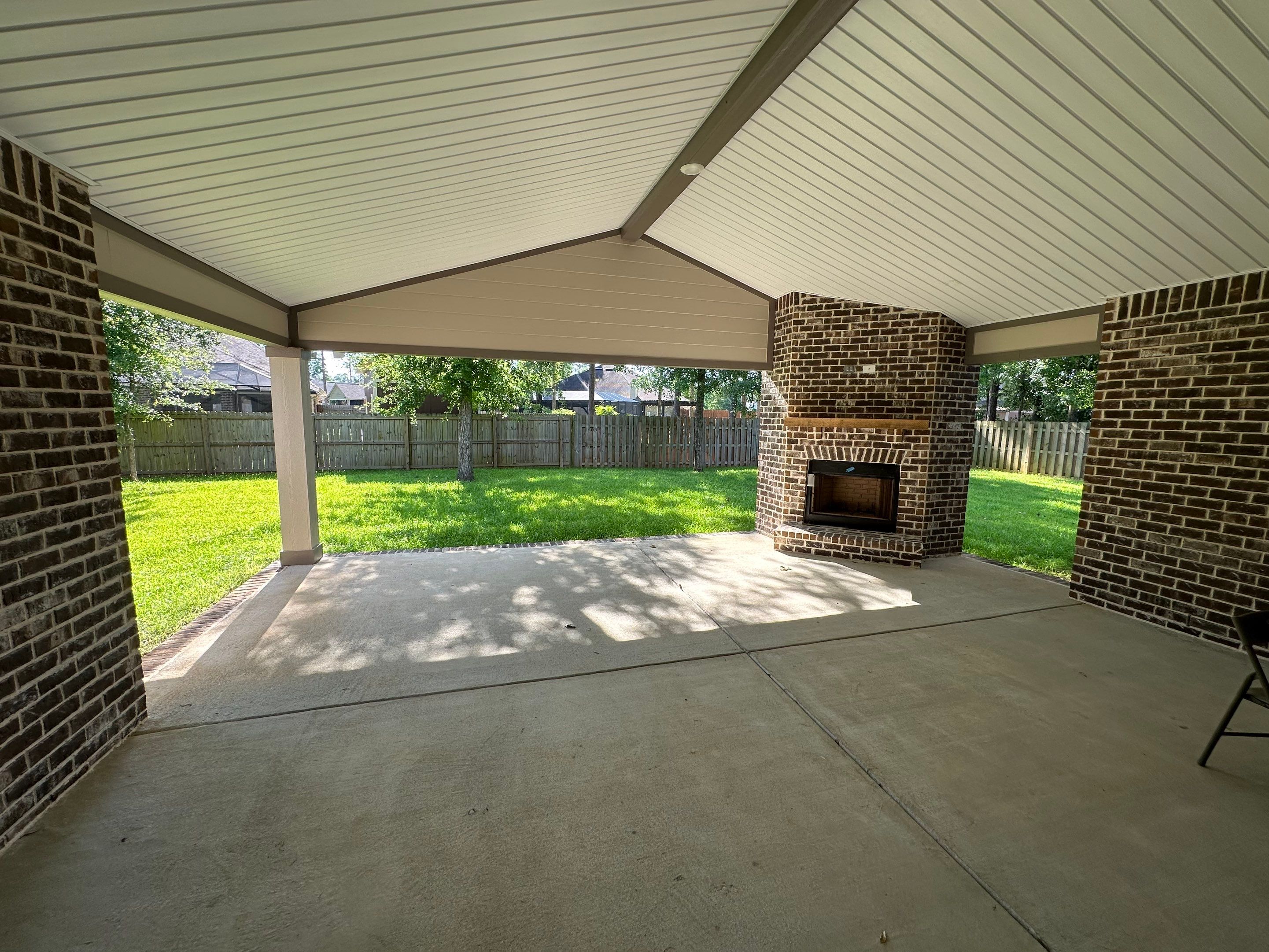 Cathedral Style Screen Under by Titan Sunrooms
