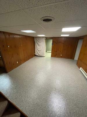 Creekbed Basement Washington