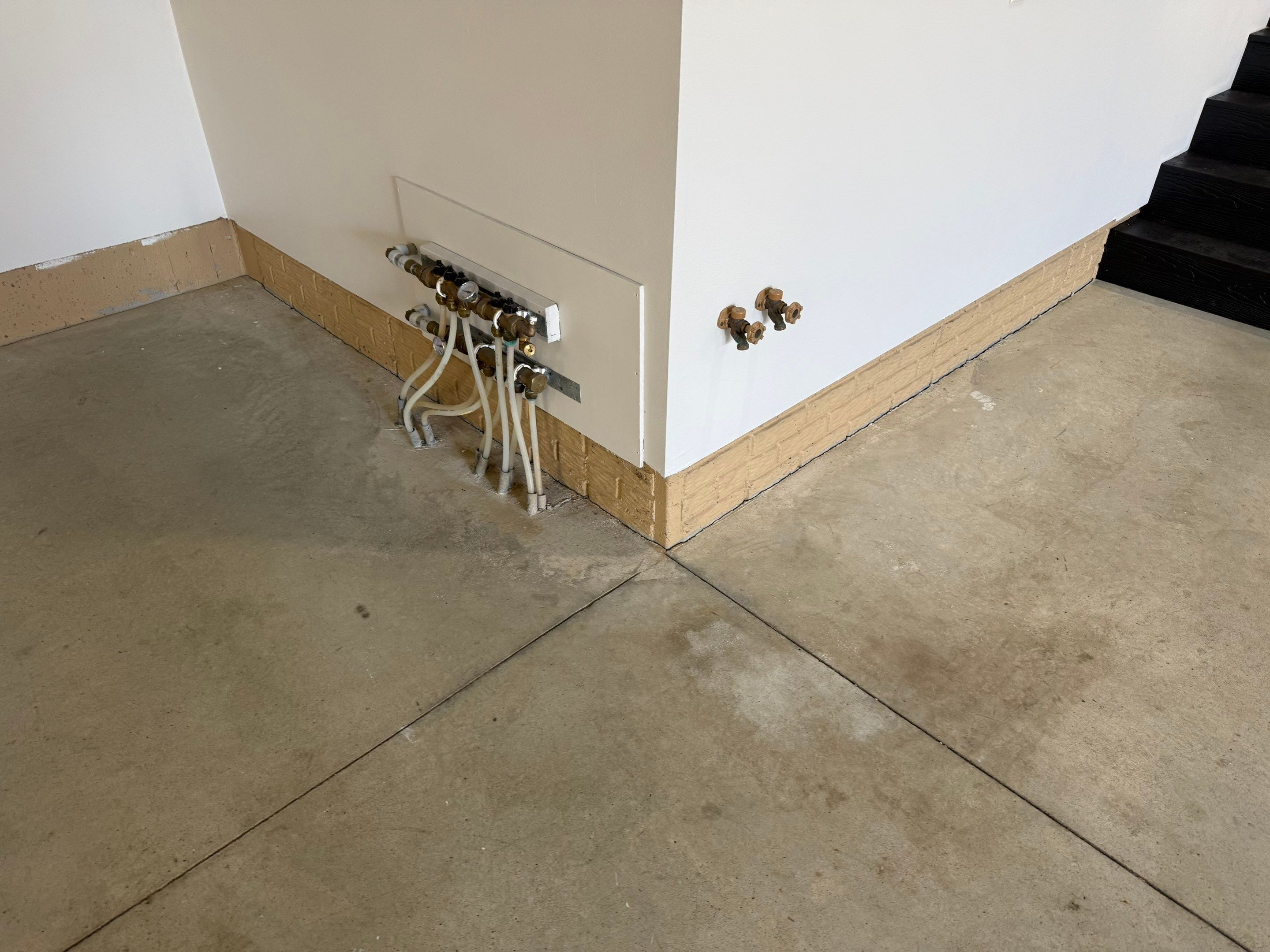 Multi-Car Garage Epoxy Floor Coating in Beresford by Select Painting, Coatings & Garage Cabinets