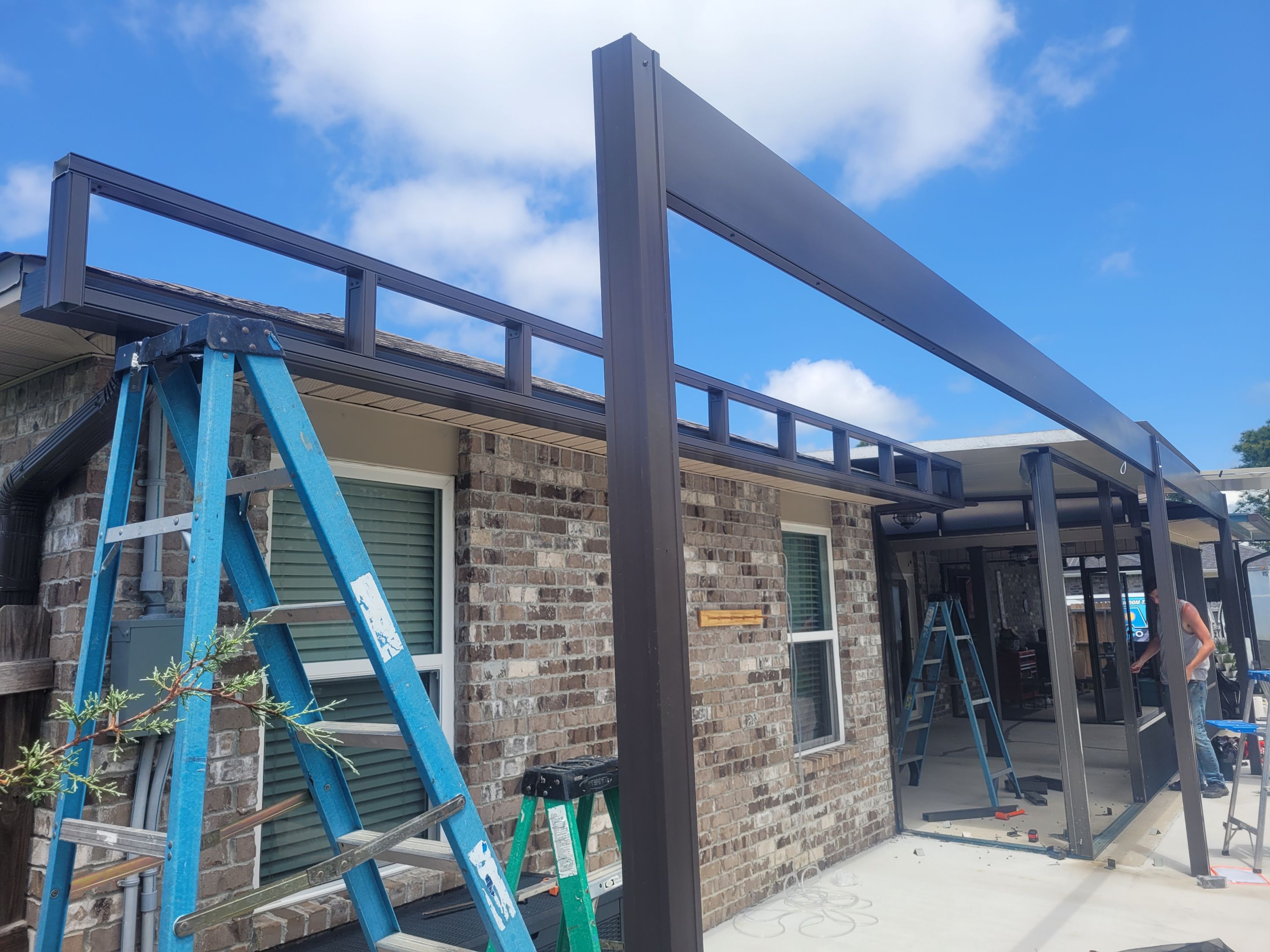 Large Screen Room & Patio Cover in Navarre by Titan Sunrooms