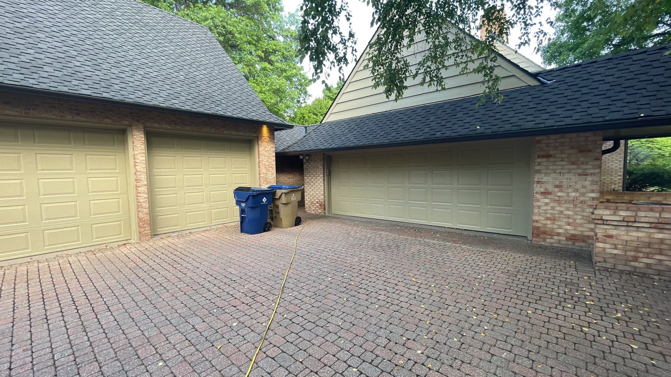 Residential Roofing Installation using CertainTeed Presidential Impact Resistant by Eaton Roofing