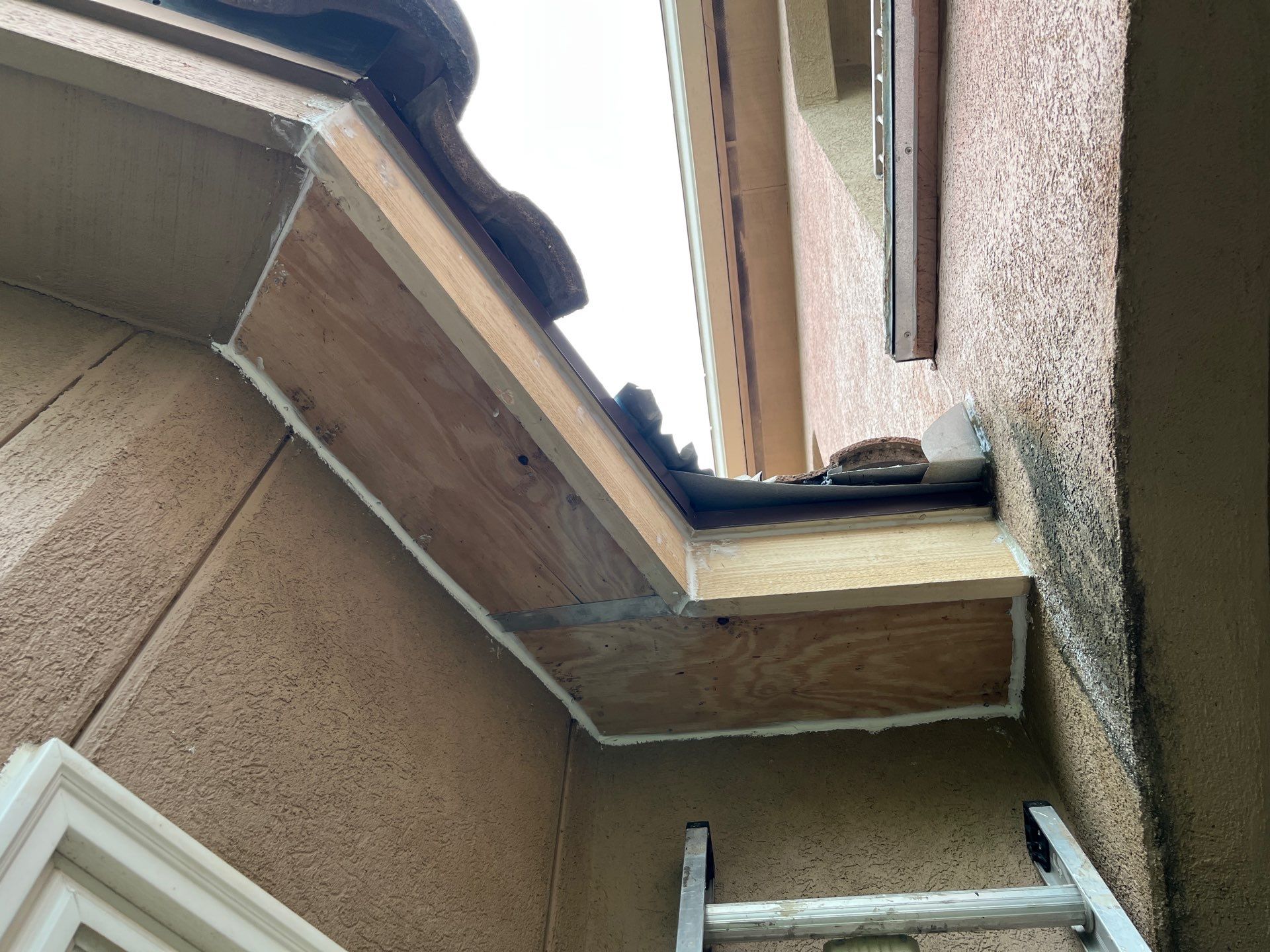 Tile Roof Repair 78260 | Rox Roofing by Rox Roofing