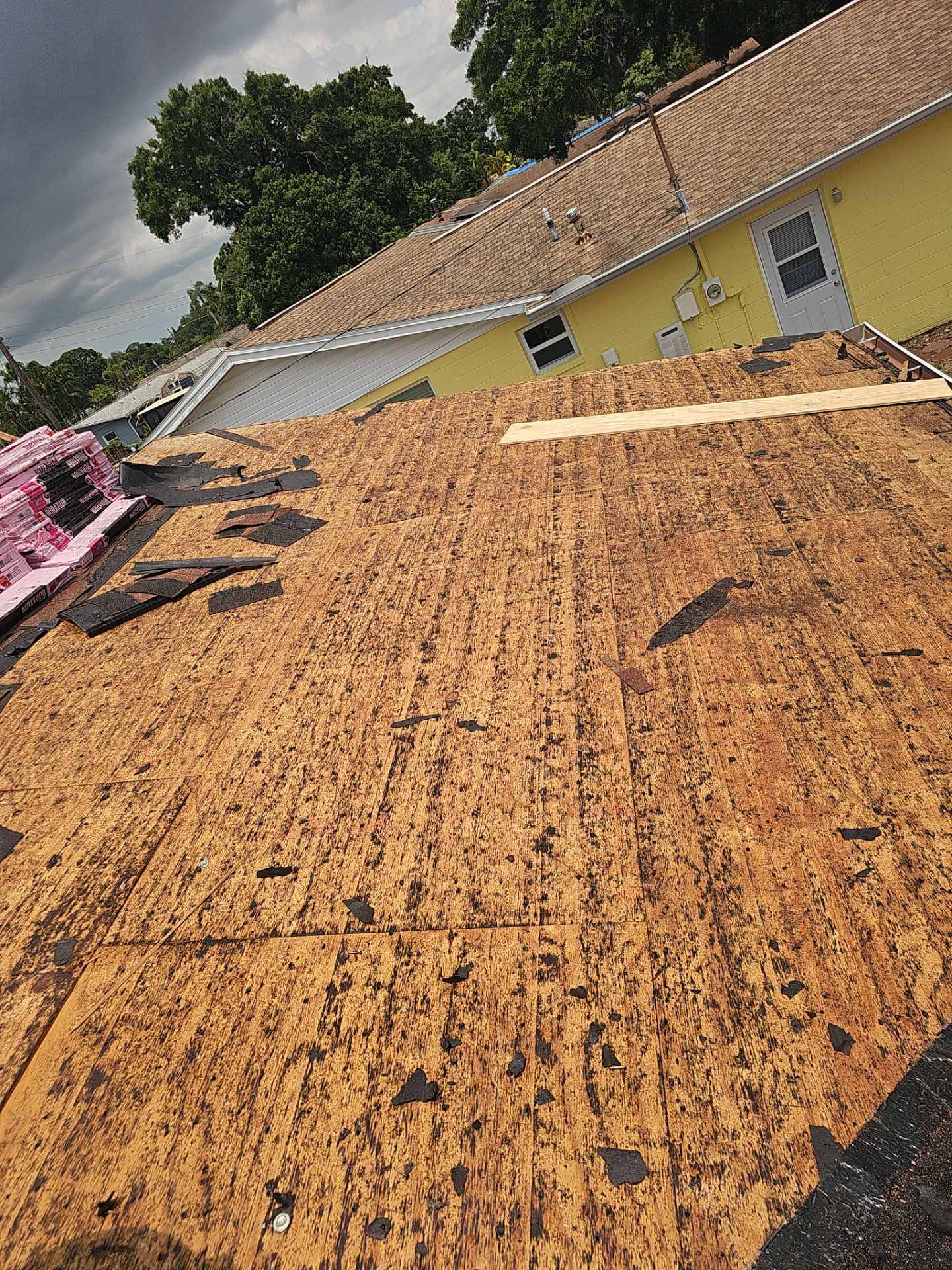 Project in Pinellas Park 33782 by Mitchell Roofing Company LLC 