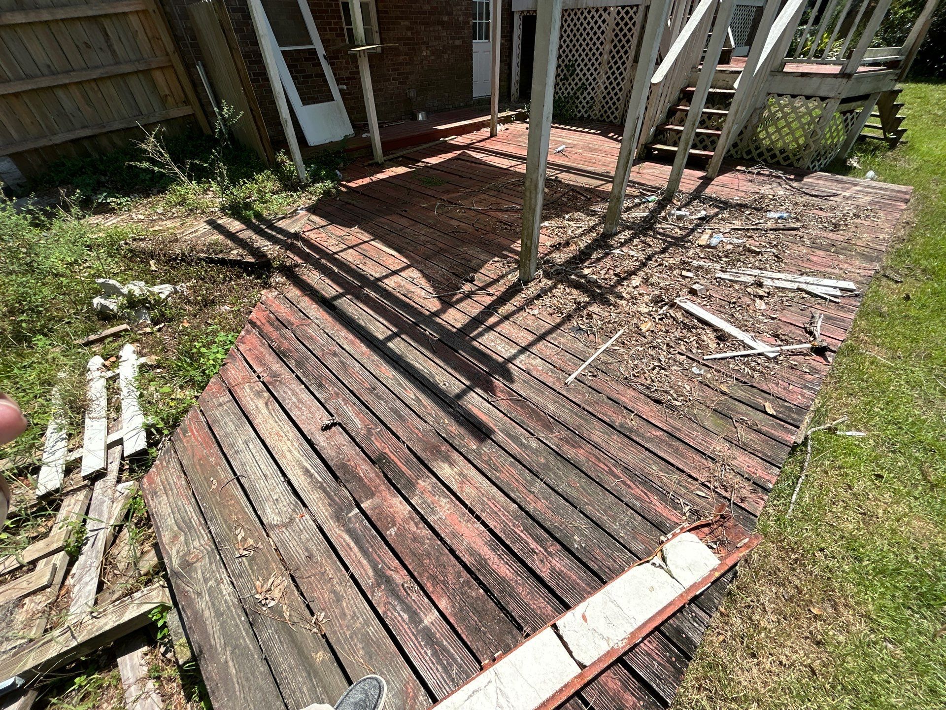 Valdosta Deck Remodel by J & J Remodeling Of Ga LLC